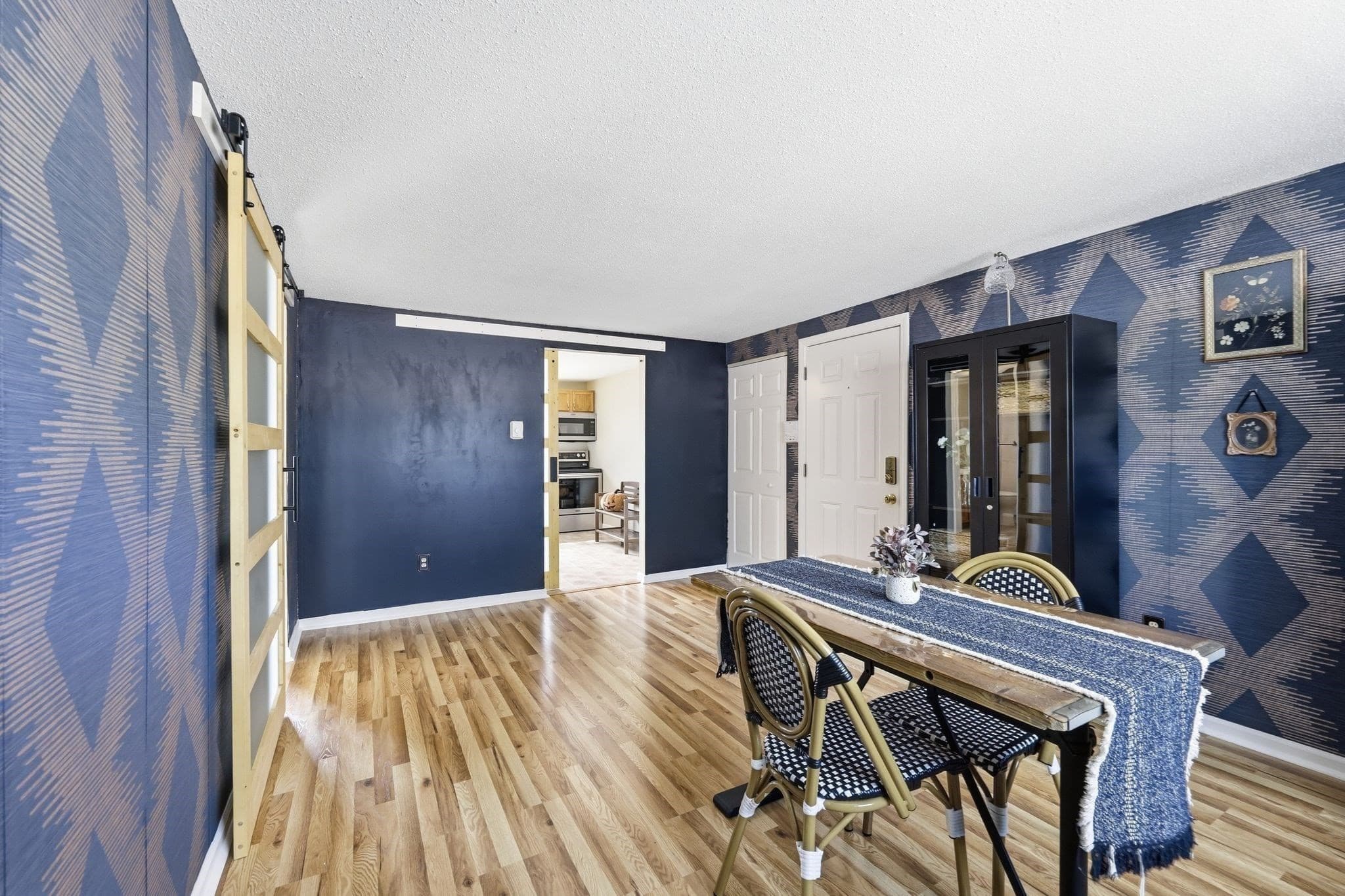 Condominium at 5 Maple Crest Circle, Holyoke MA 01040, Holyoke, photo 7 of 28