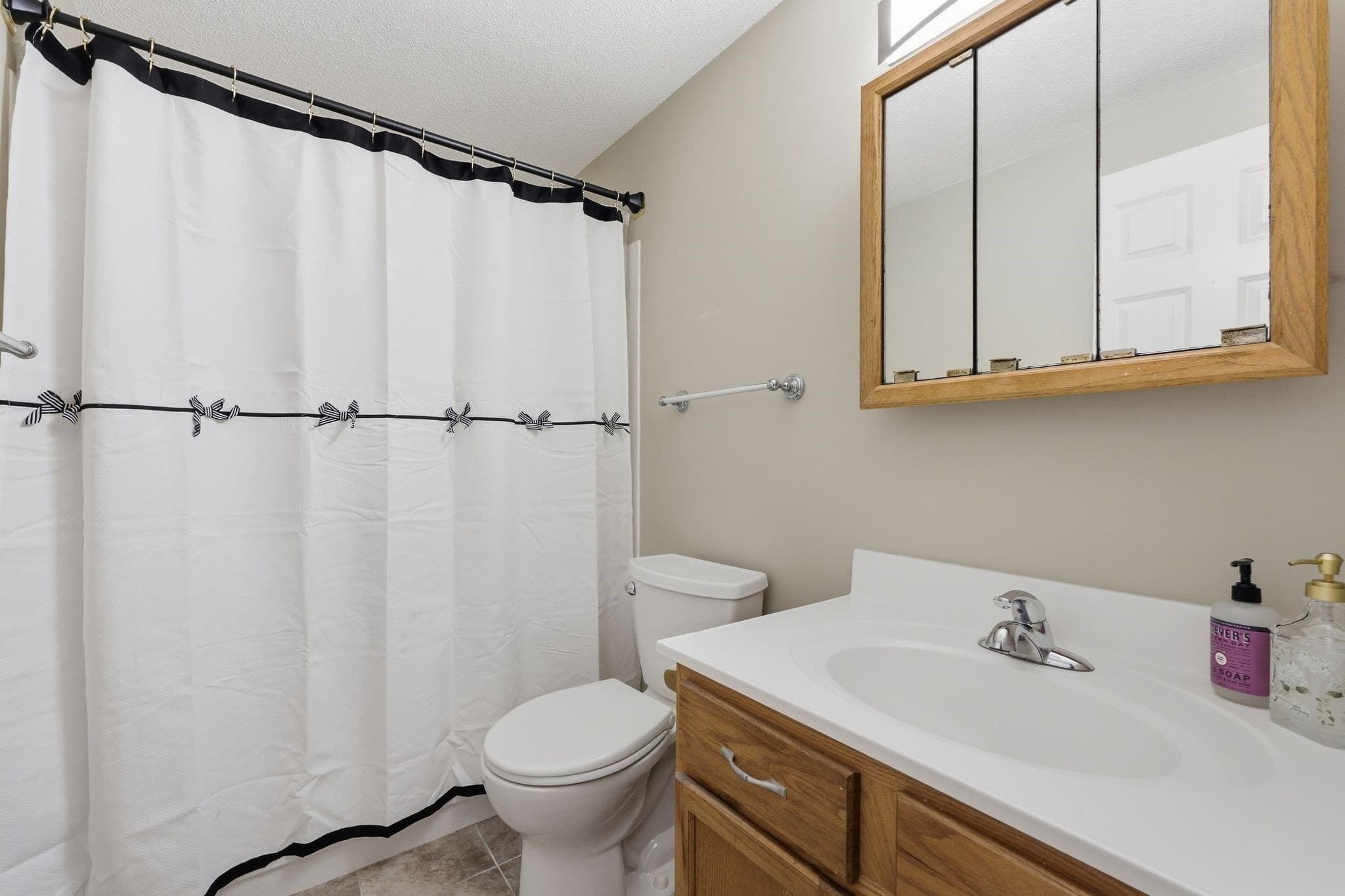 Condominium at 5 Maple Crest Circle, Holyoke MA 01040, Holyoke, photo 24 of 28