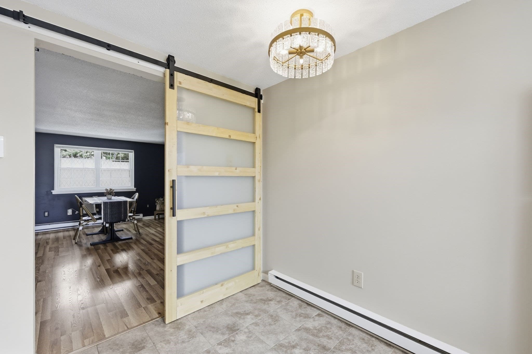 Condominium at 5 Maple Crest Circle, Holyoke MA 01040, Holyoke, photo 18 of 28