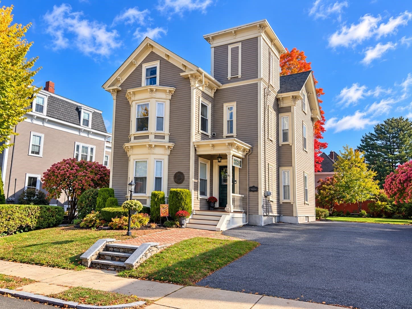 43 Highland Ave, Haverhill MA 01830