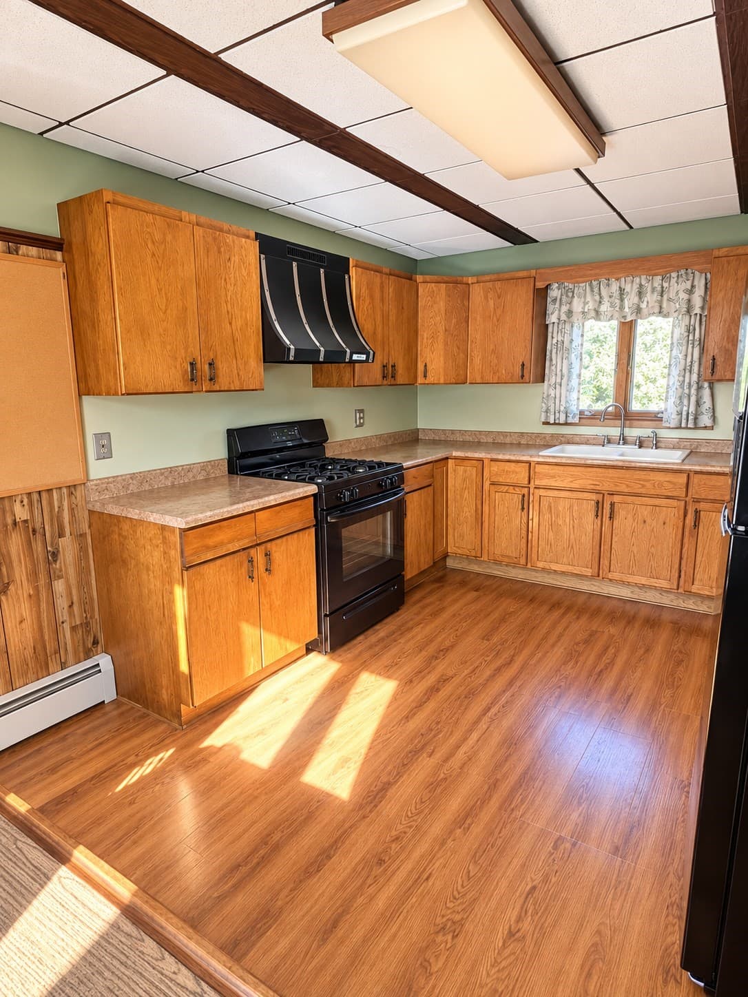 2 Family - 2 Units Up/Down at 43 Highland Ave, Haverhill MA 01830, Haverhill, photo 4 of 23