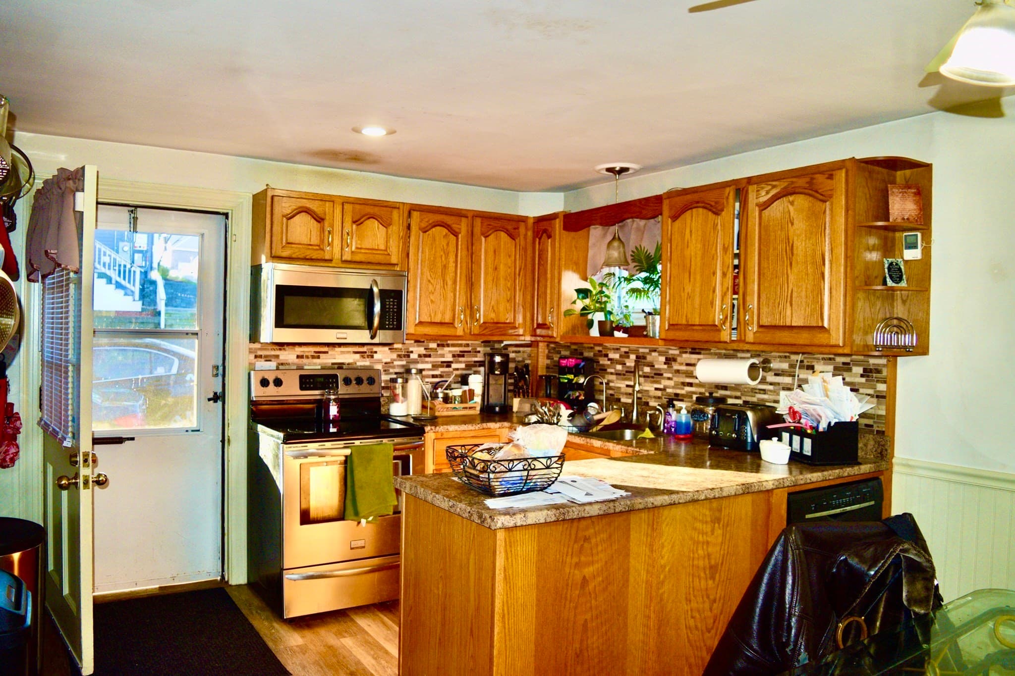Single Family Residence at 21 Graham, Leominster MA 01453, photo 6 of 32