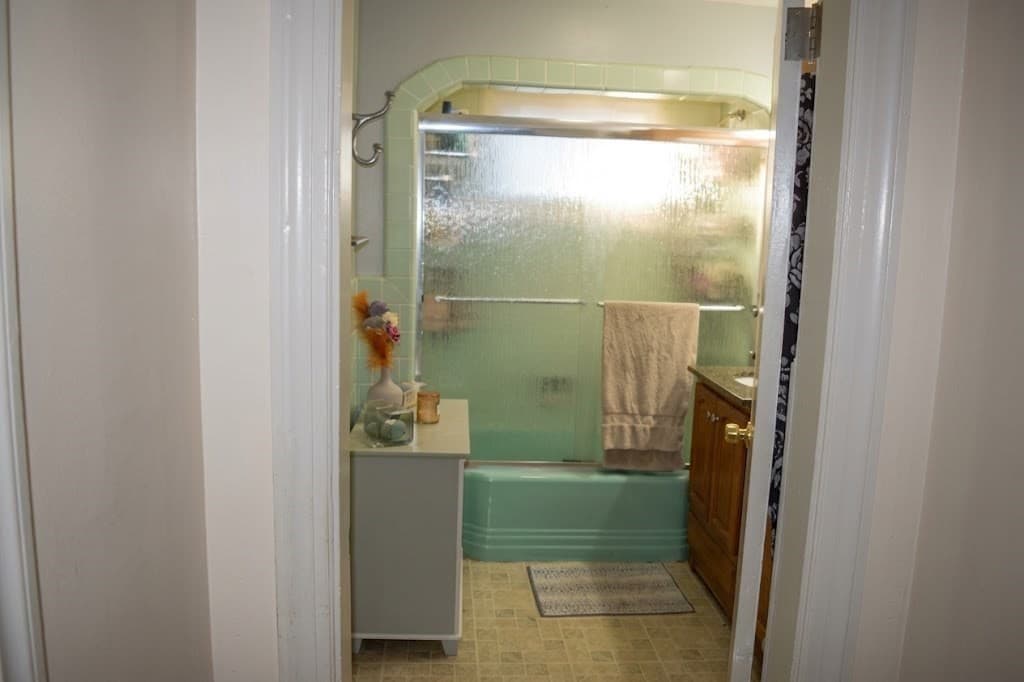 Single Family Residence at 21 Graham, Leominster MA 01453, photo 13 of 32