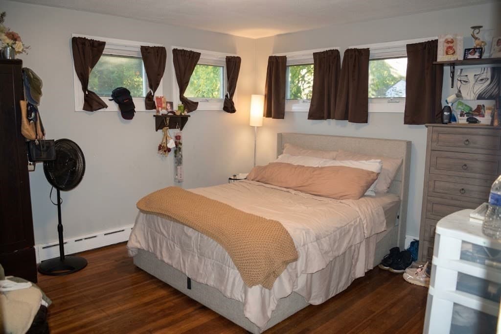 Single Family Residence at 21 Graham, Leominster MA 01453, photo 16 of 32