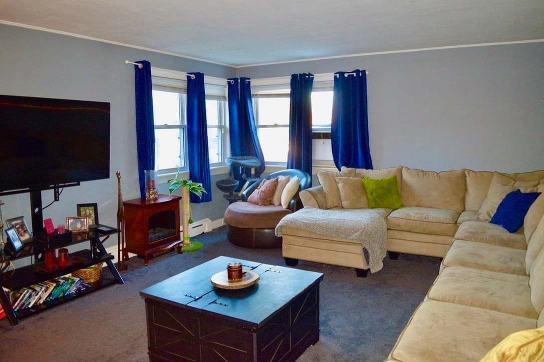 Single Family Residence at 21 Graham, Leominster MA 01453, photo 11 of 32