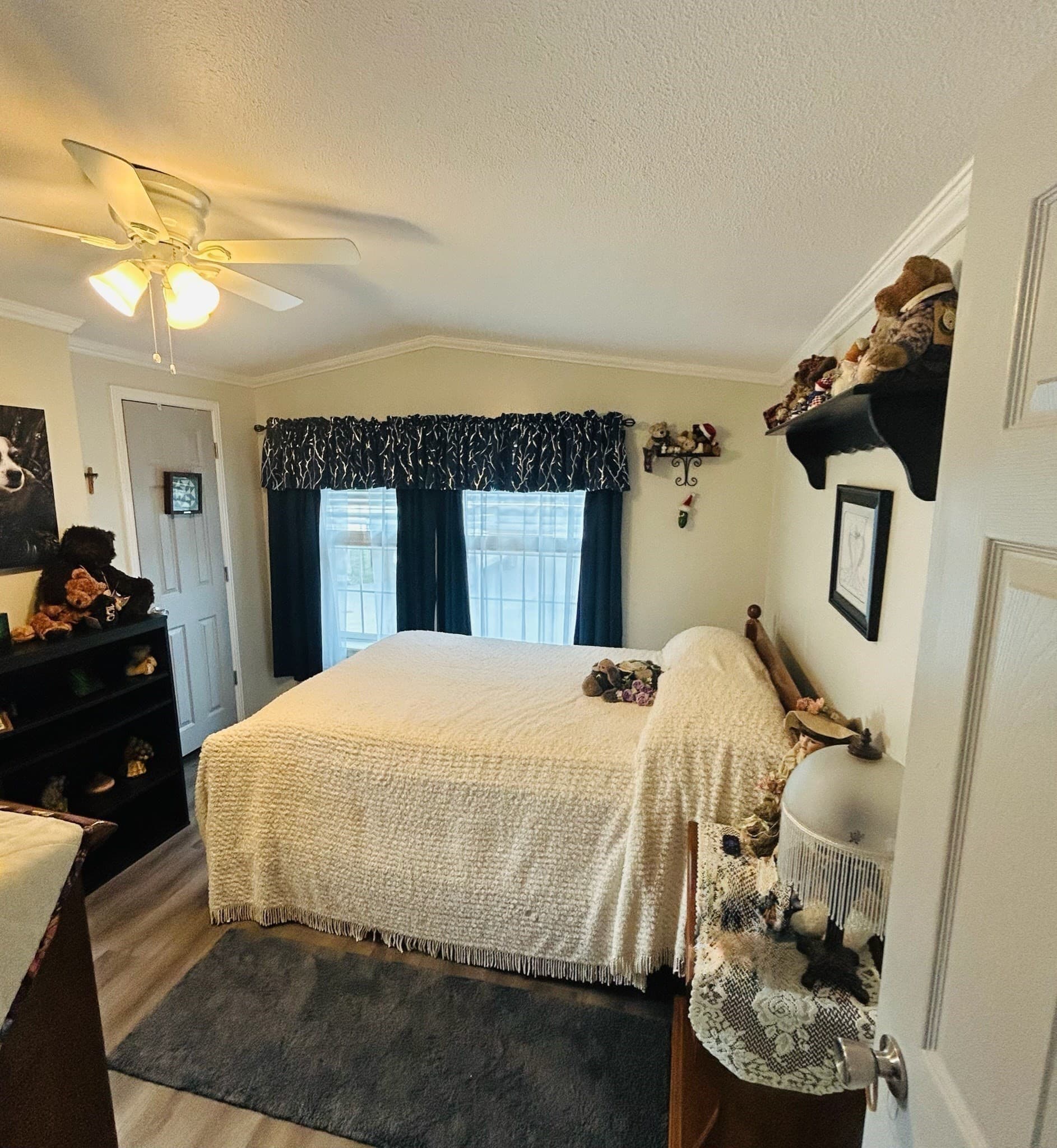 Mobile Home at 12 Stella Dr, Weymouth MA 02188, Weymouth, photo 10 of 19