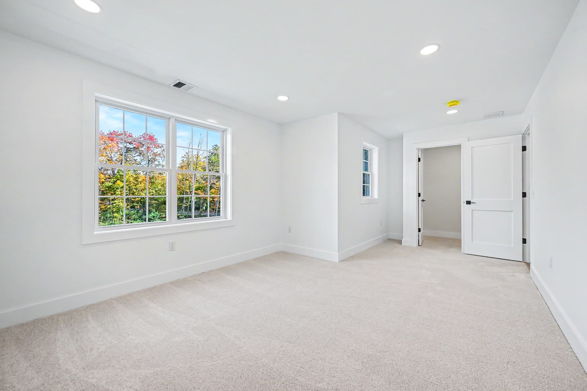 Single Family Residence at 2 Boette Lane, Foxboro MA 02035, photo 17 of 36