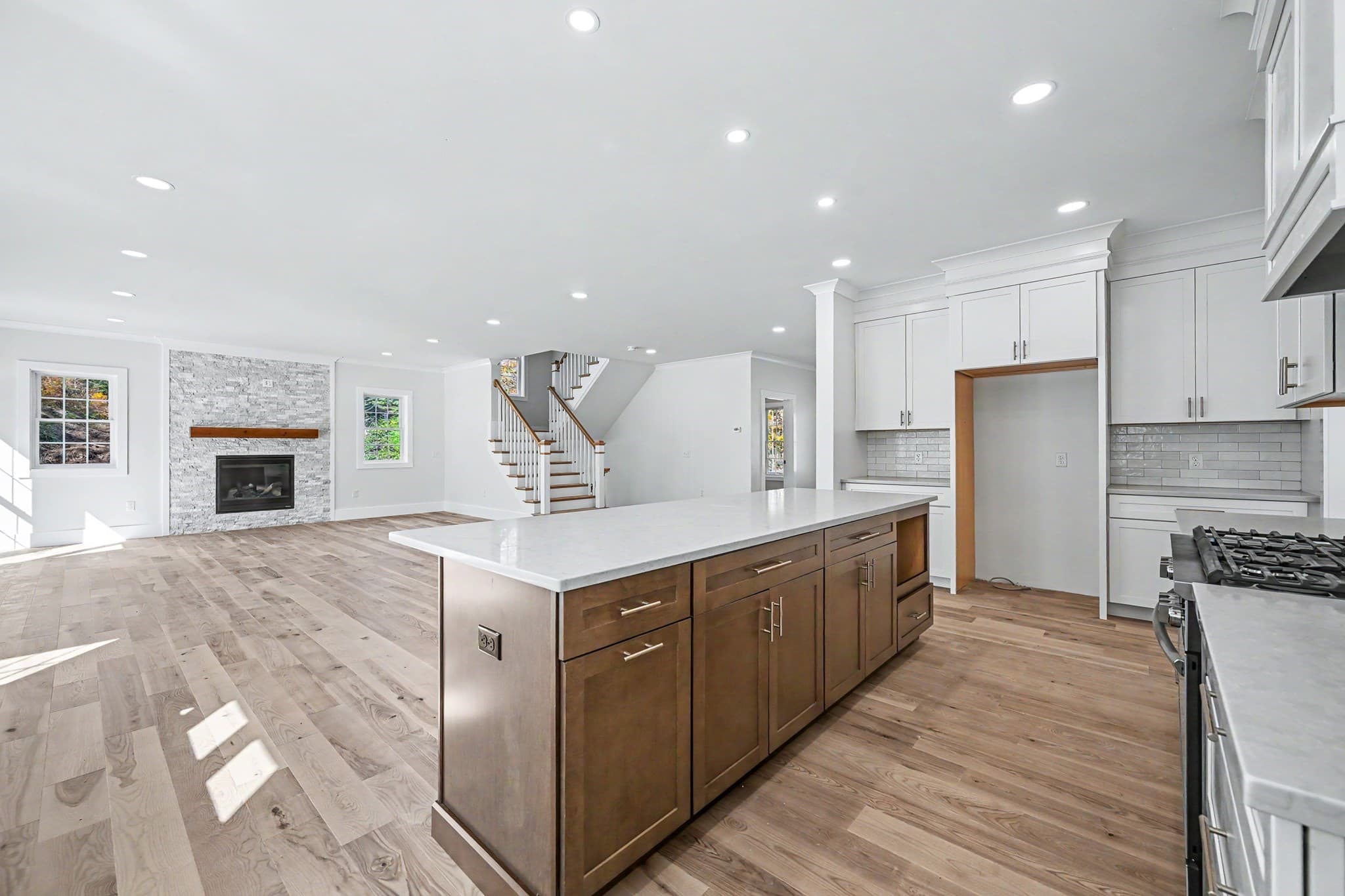 Single Family Residence at 2 Boette Lane, Foxboro MA 02035, photo 29 of 36