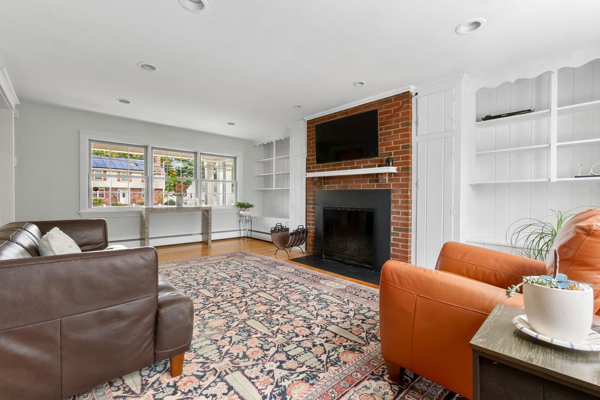 Single Family Residence at 186 Mckay St, Beverly MA 01915, Beverly, photo 12 of 35