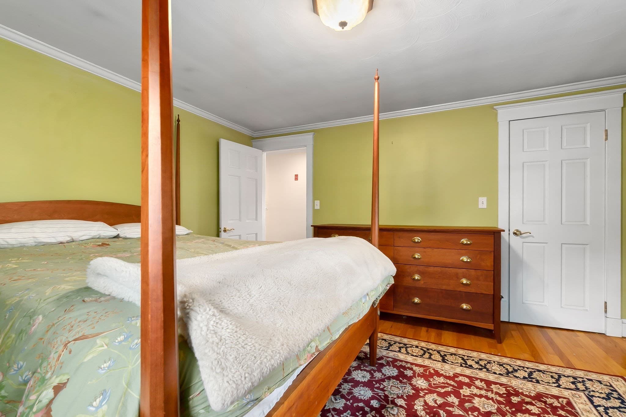 Single Family Residence at 186 Mckay St, Beverly MA 01915, Beverly, photo 19 of 35