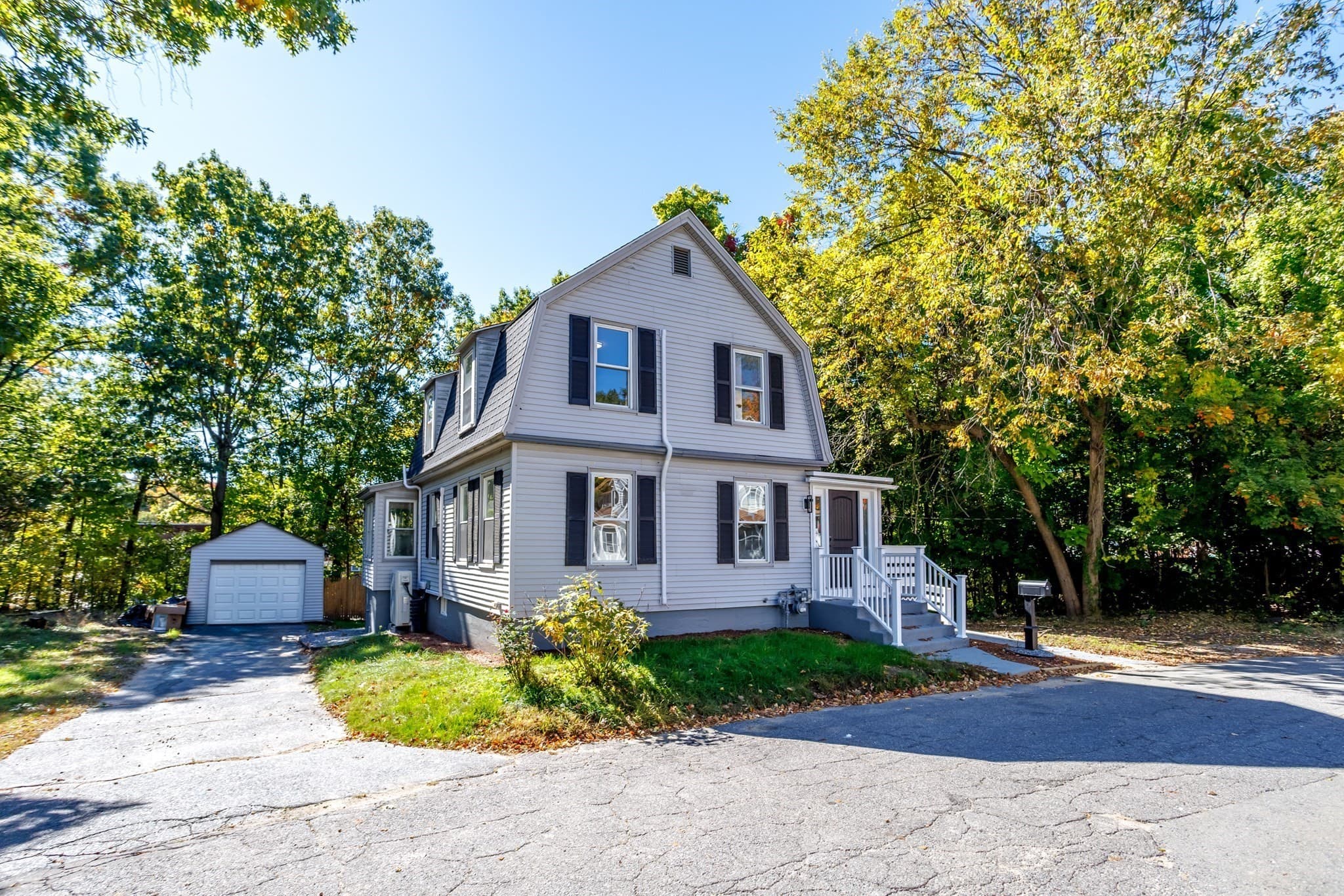 Single Family Residence at 19 Kittredge St, Leominster MA 01453, photo 2 of 42
