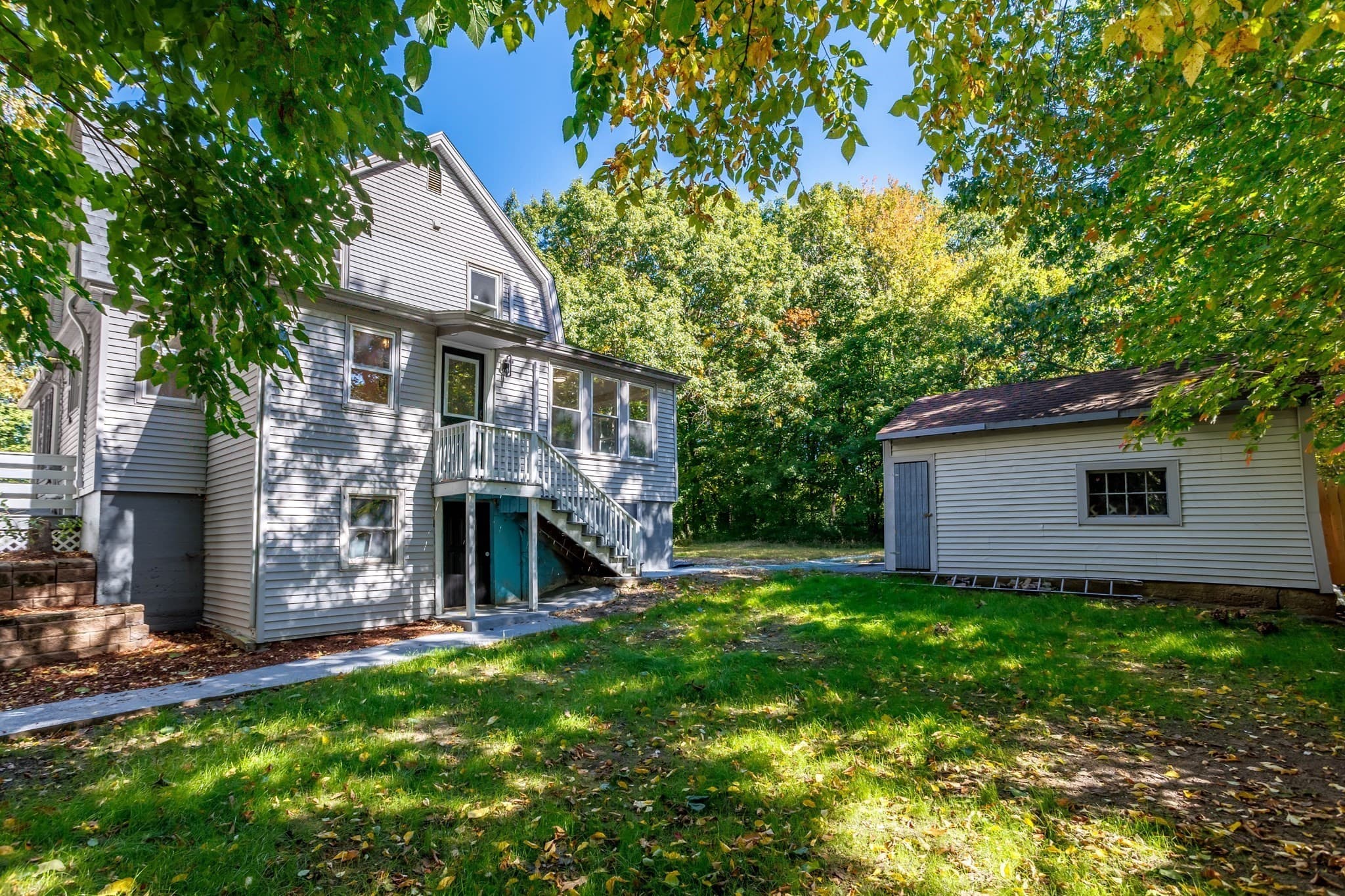 Single Family Residence at 19 Kittredge St, Leominster MA 01453, photo 9 of 42