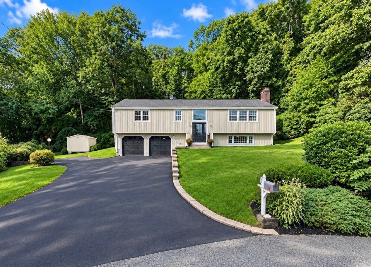 Single Family Residence at 9 Pavia Place, Framingham MA 01702, Framingham, photo 2 of 41