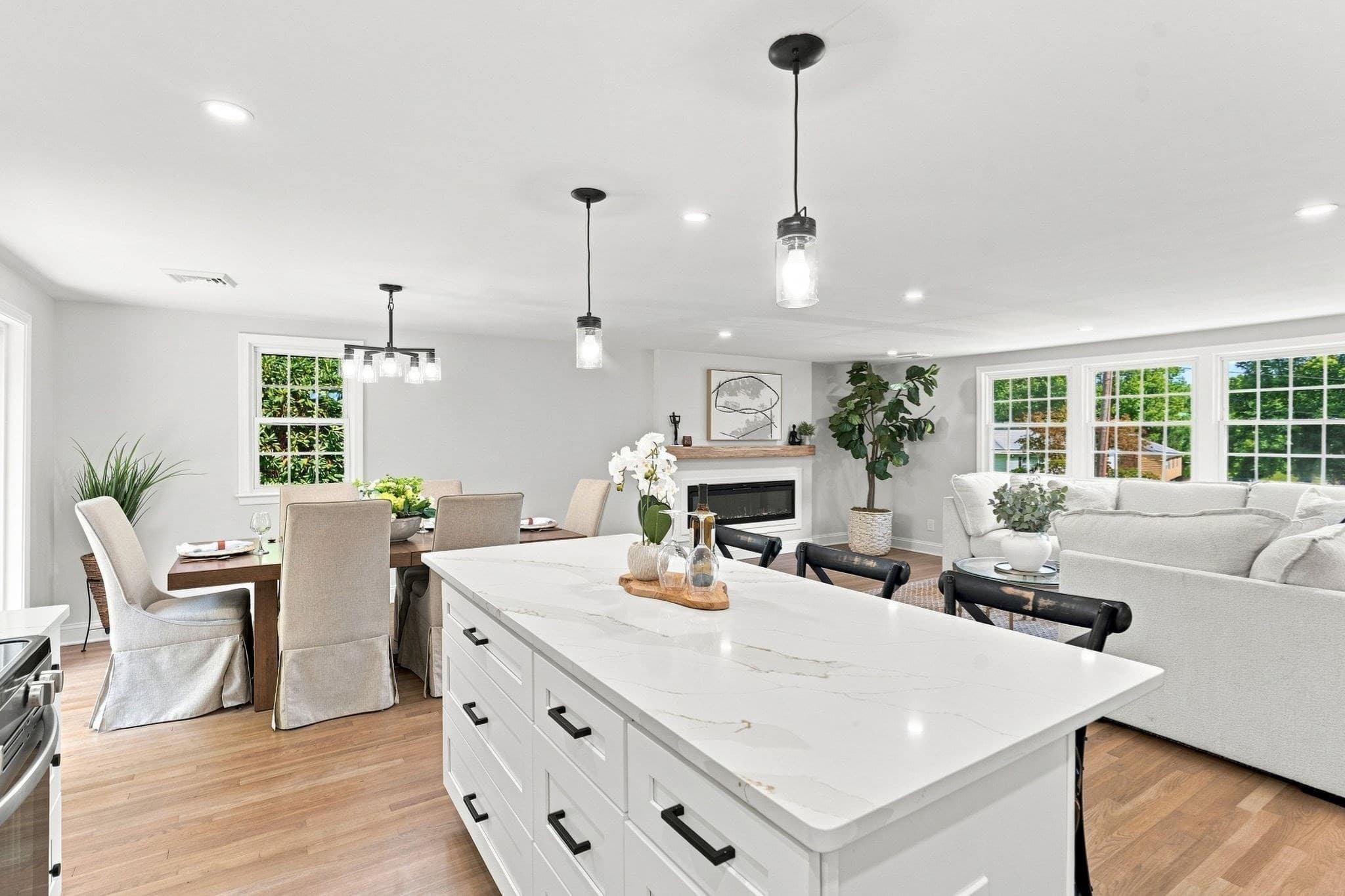 Single Family Residence at 9 Pavia Place, Framingham MA 01702, Framingham, photo 17 of 41
