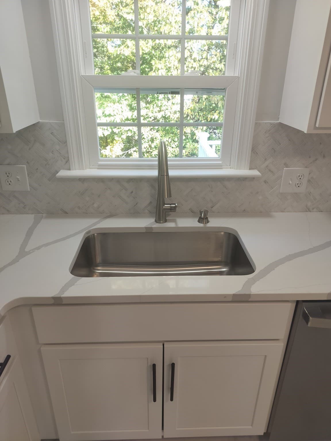 Single Family Residence at 7 Lawson St, Randolph MA 02368, Randolph, photo 5 of 36