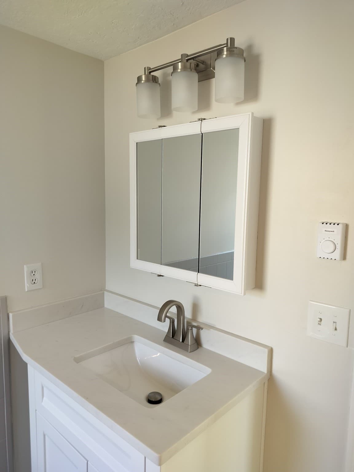 Single Family Residence at 7 Lawson St, Randolph MA 02368, Randolph, photo 11 of 36