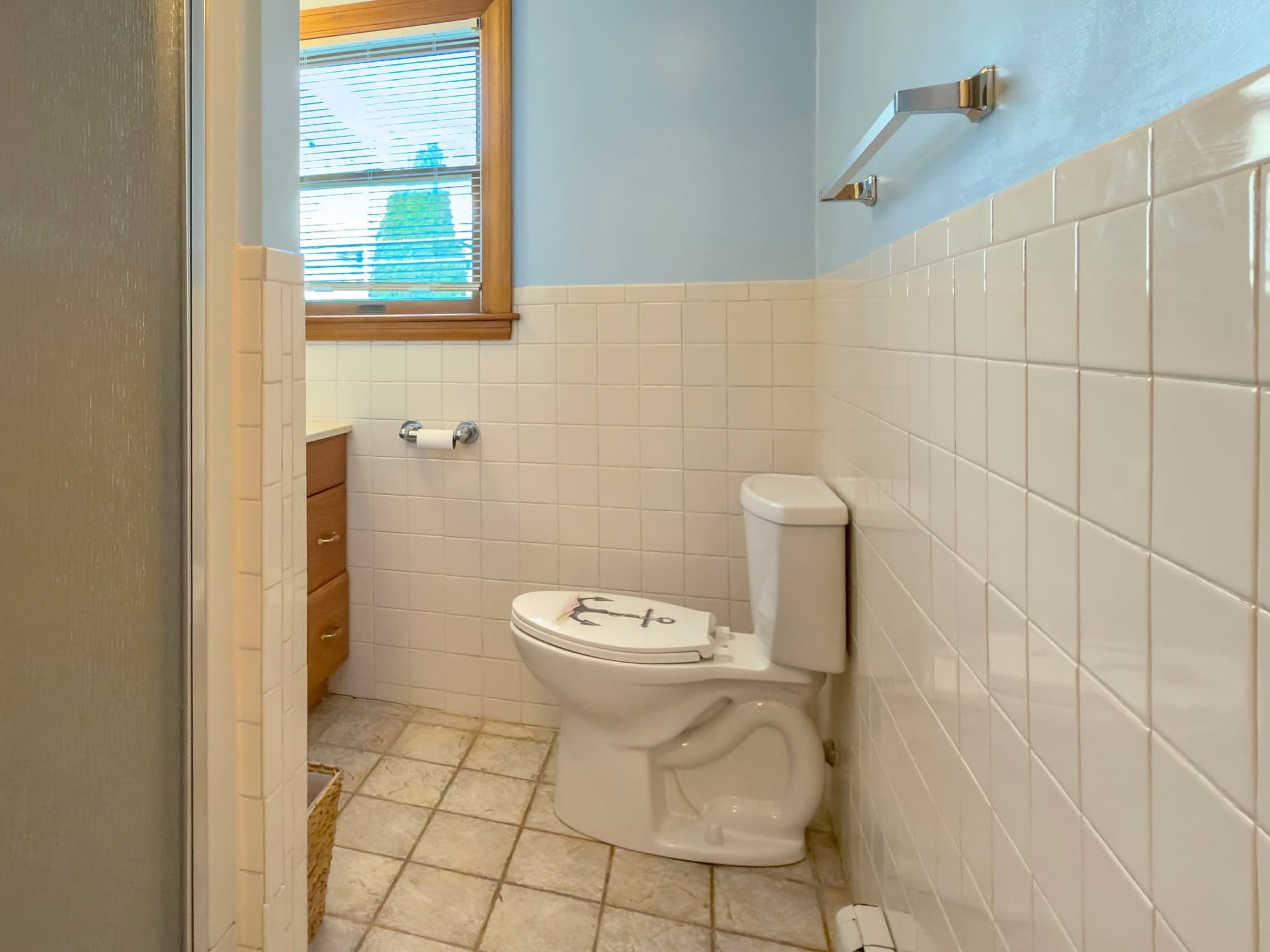 Single Family Residence at 29A Bay St, Hull MA 02045, Hull, photo 23 of 30