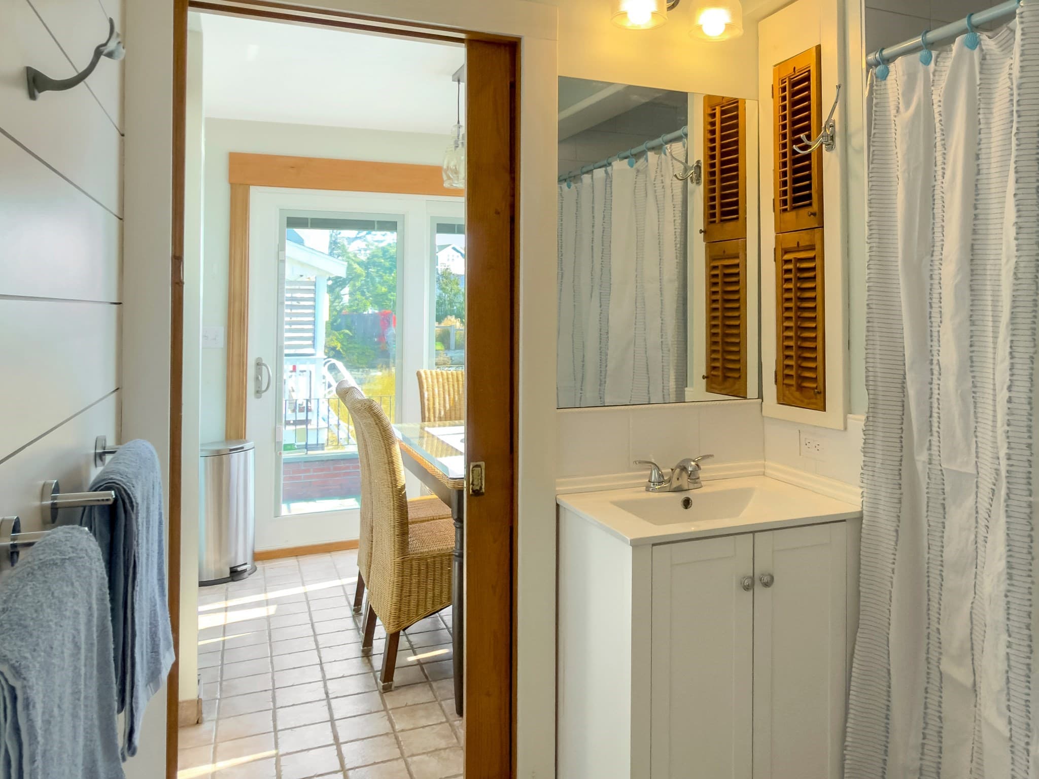 Single Family Residence at 29A Bay St, Hull MA 02045, Hull, photo 17 of 30