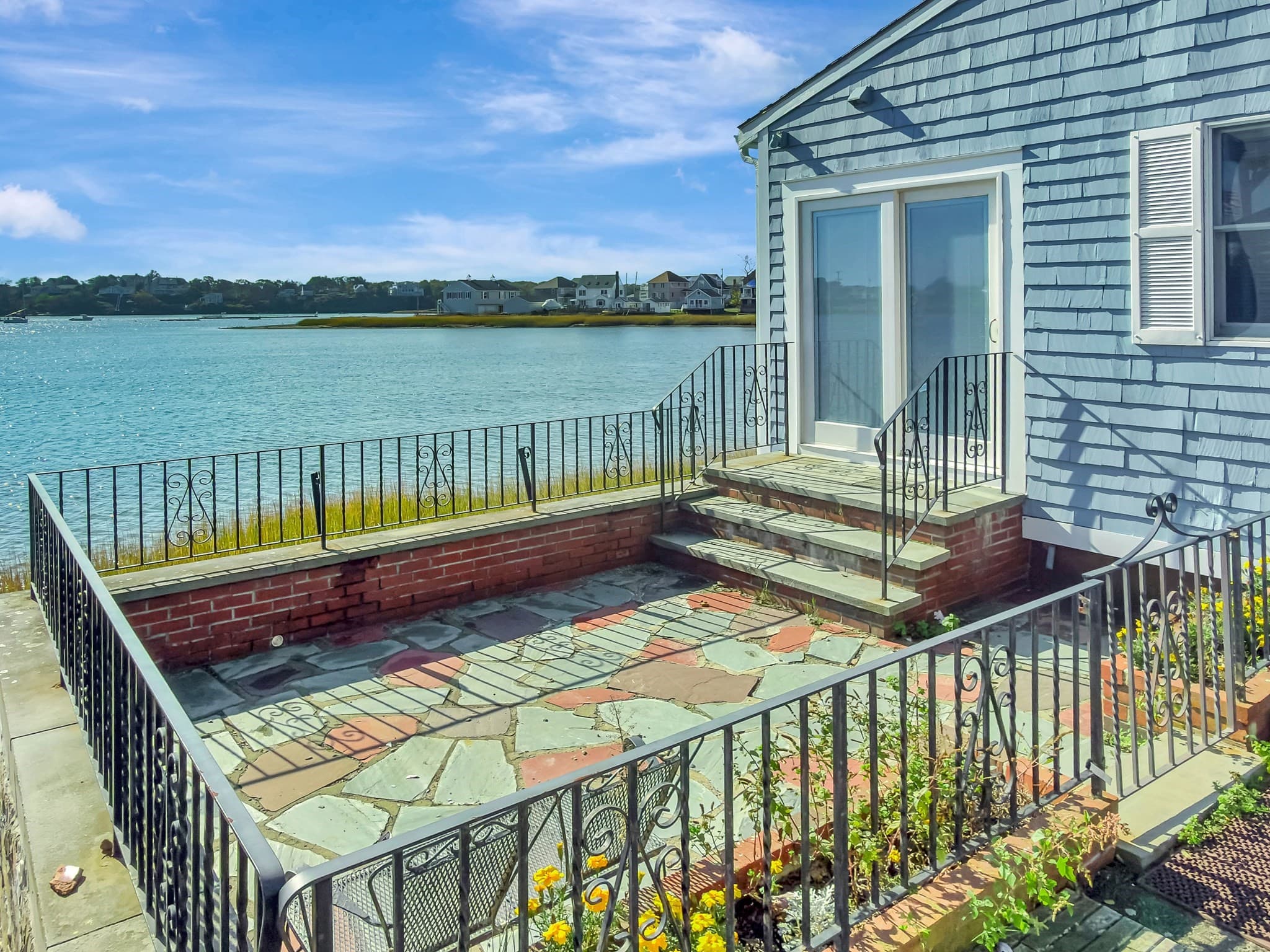 Single Family Residence at 29A Bay St, Hull MA 02045, Hull, photo 9 of 30