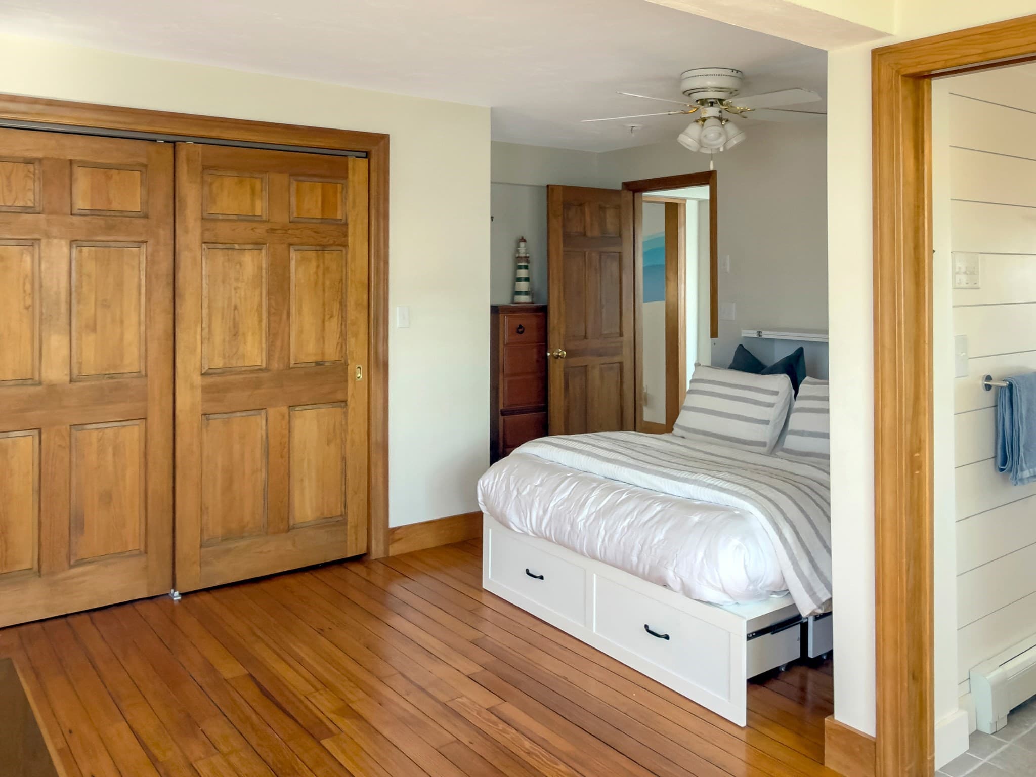 Single Family Residence at 29A Bay St, Hull MA 02045, Hull, photo 19 of 30