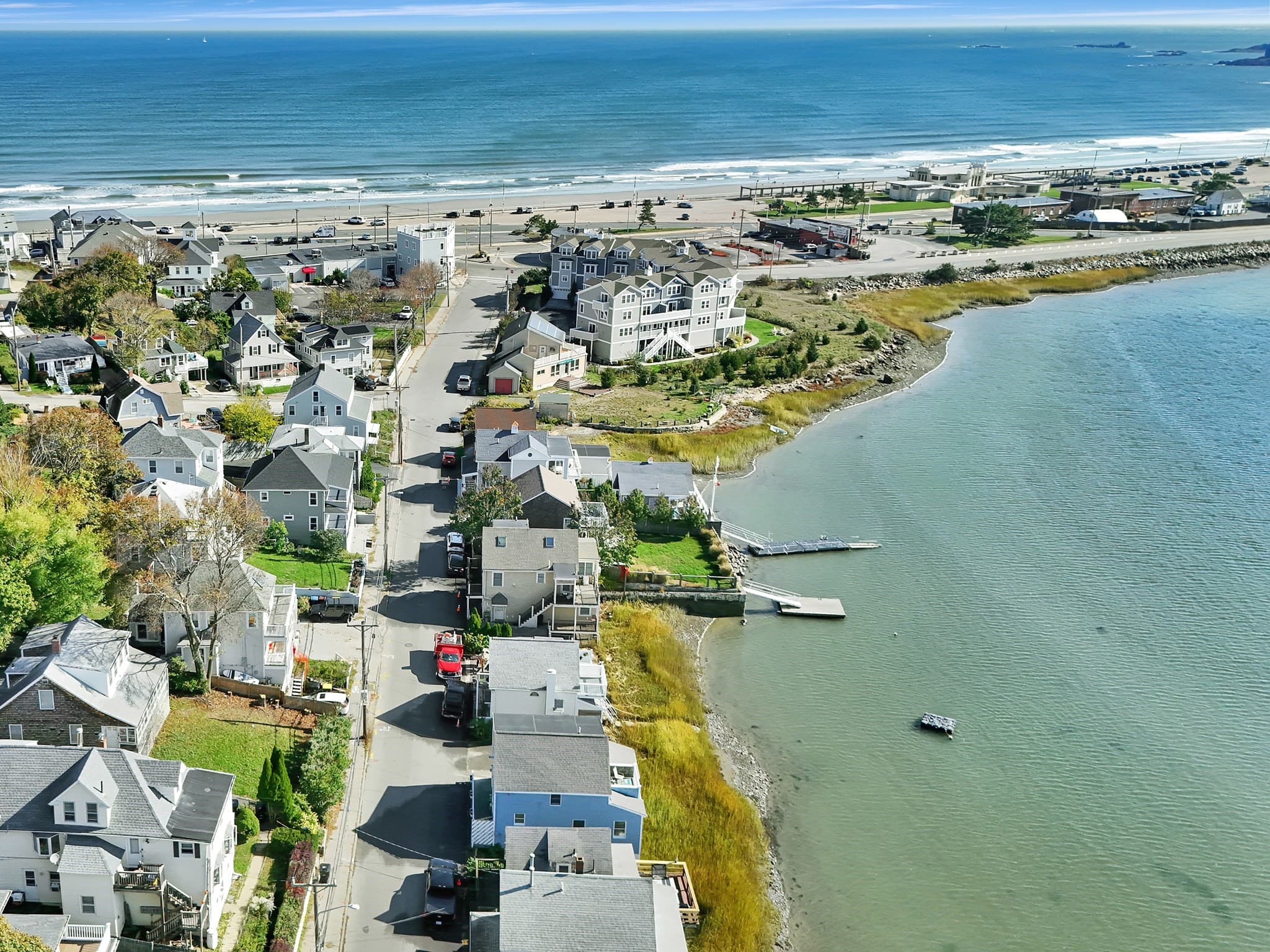Single Family Residence at 29A Bay St, Hull MA 02045, Hull, photo 4 of 30