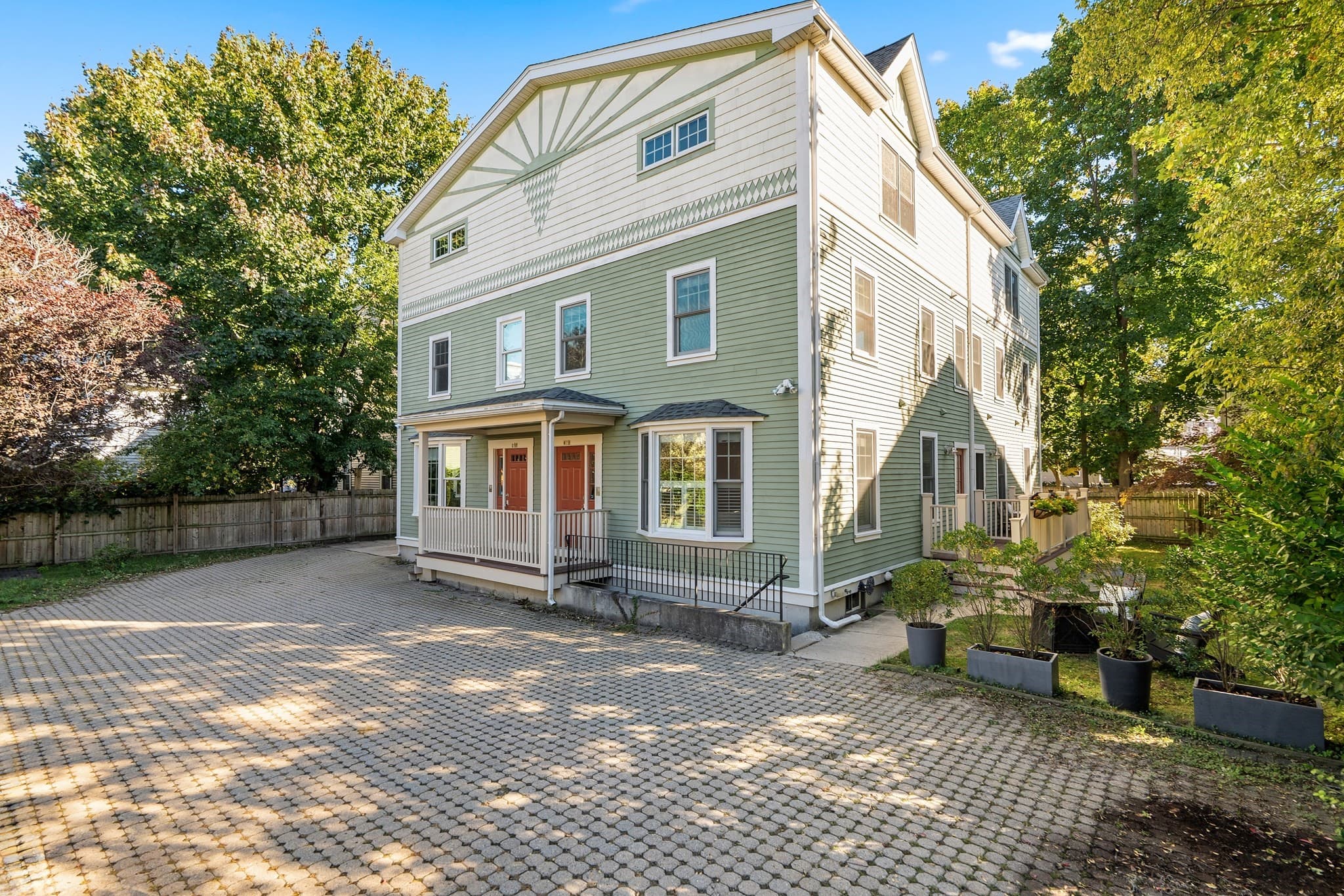 Condominium at 41-B Oak St # 41B, Somerville MA 02143, Somerville, photo 22 of 26
