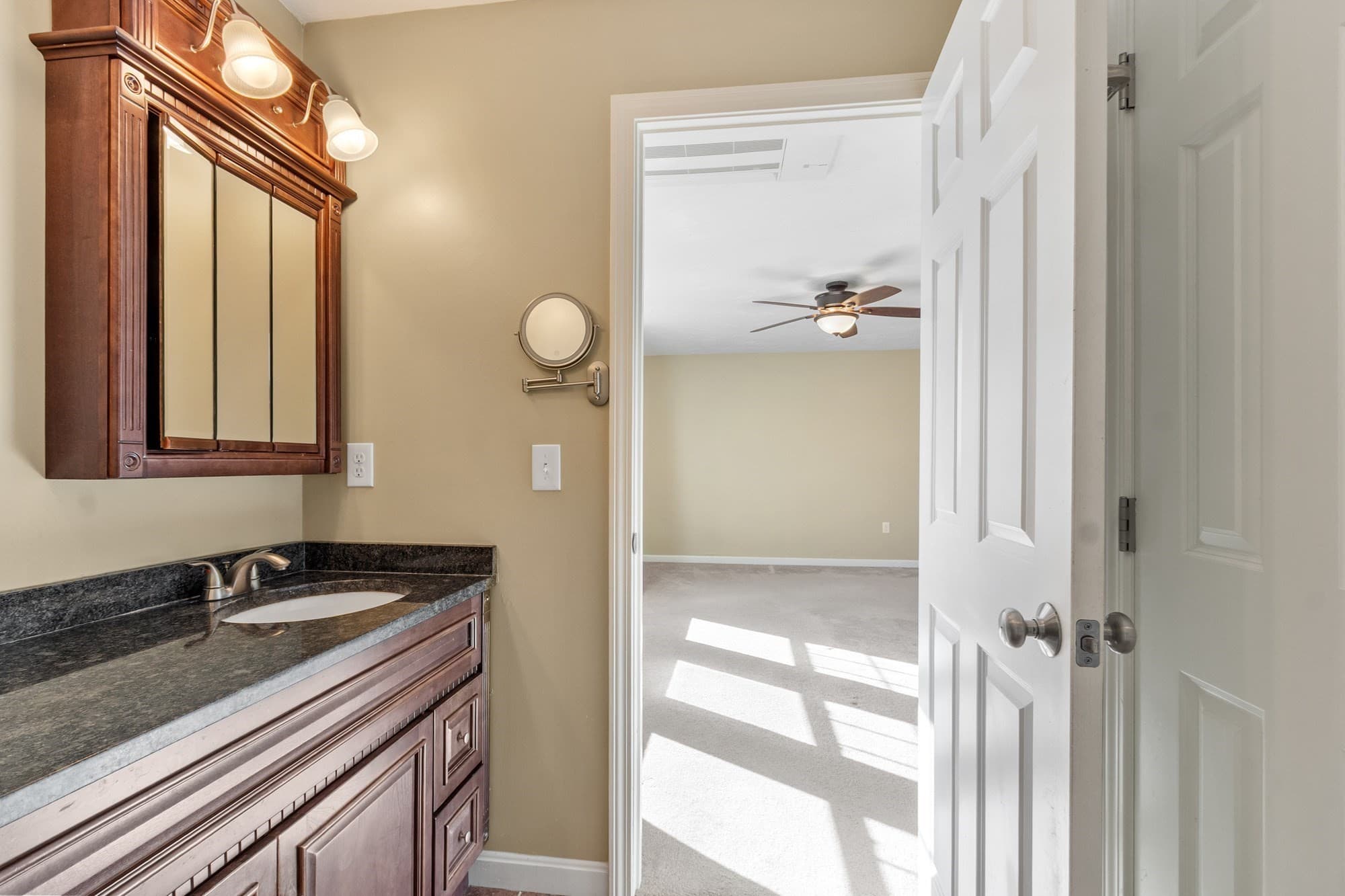 Single Family Residence at 122 Ellis Rd, Westminster MA 01473, photo 20 of 39