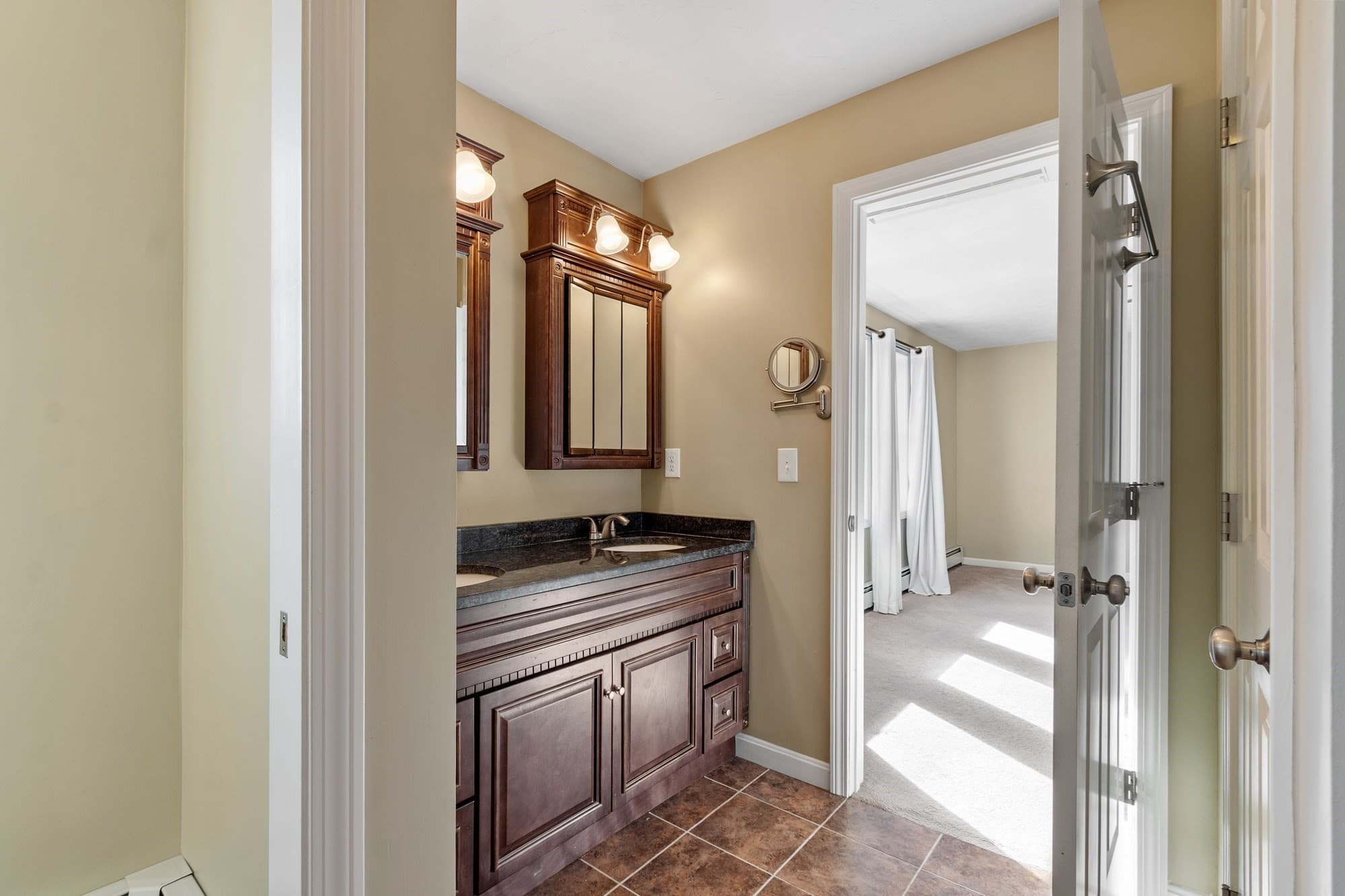Single Family Residence at 122 Ellis Rd, Westminster MA 01473, photo 15 of 39
