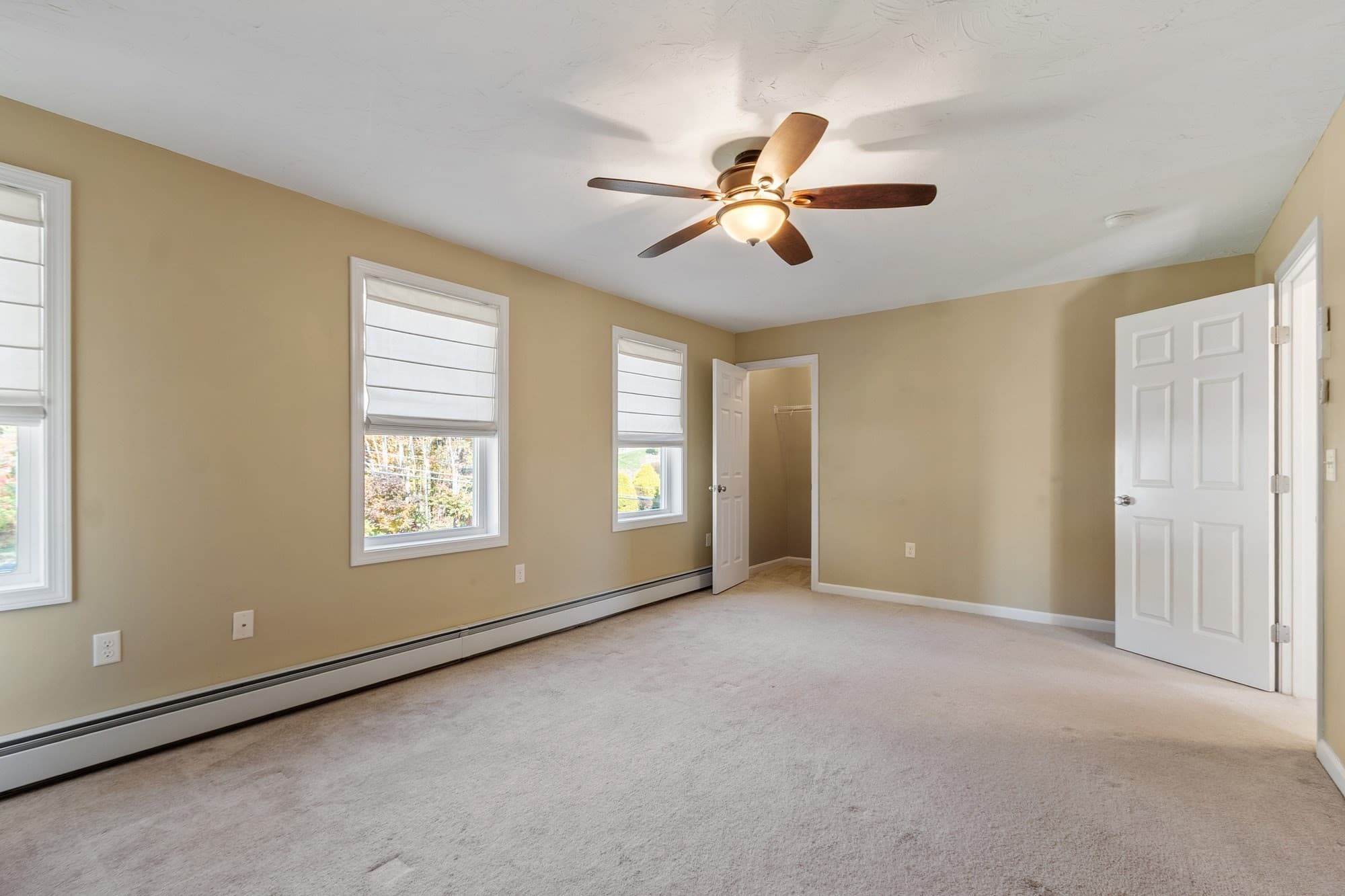 Single Family Residence at 122 Ellis Rd, Westminster MA 01473, photo 19 of 39