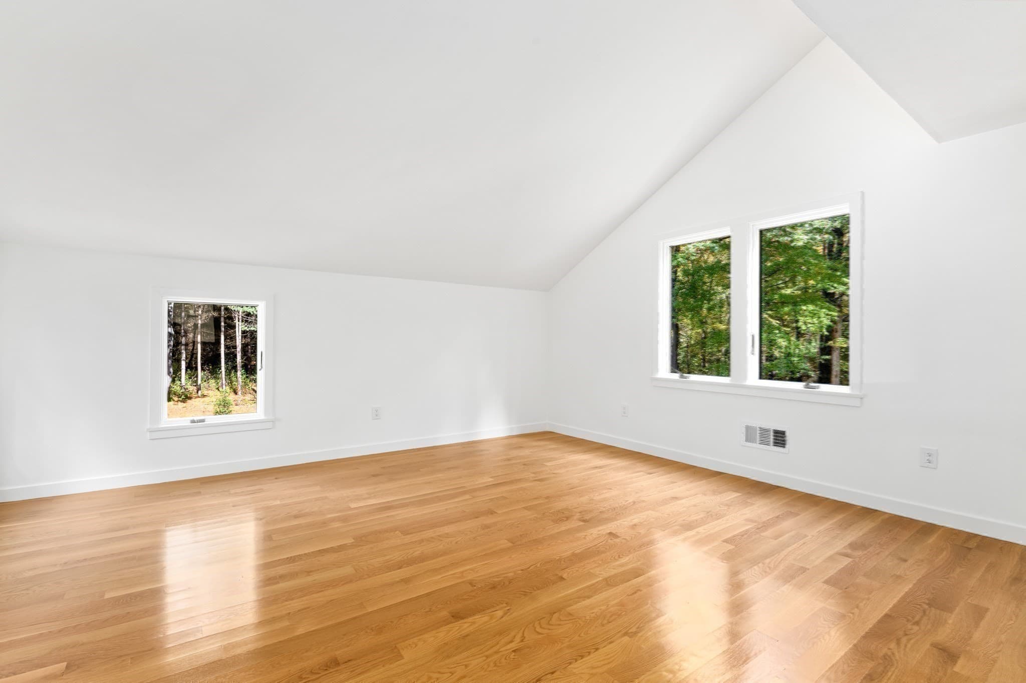 Single Family Residence at 10 Farm St, Dover MA 02030, photo 20 of 32