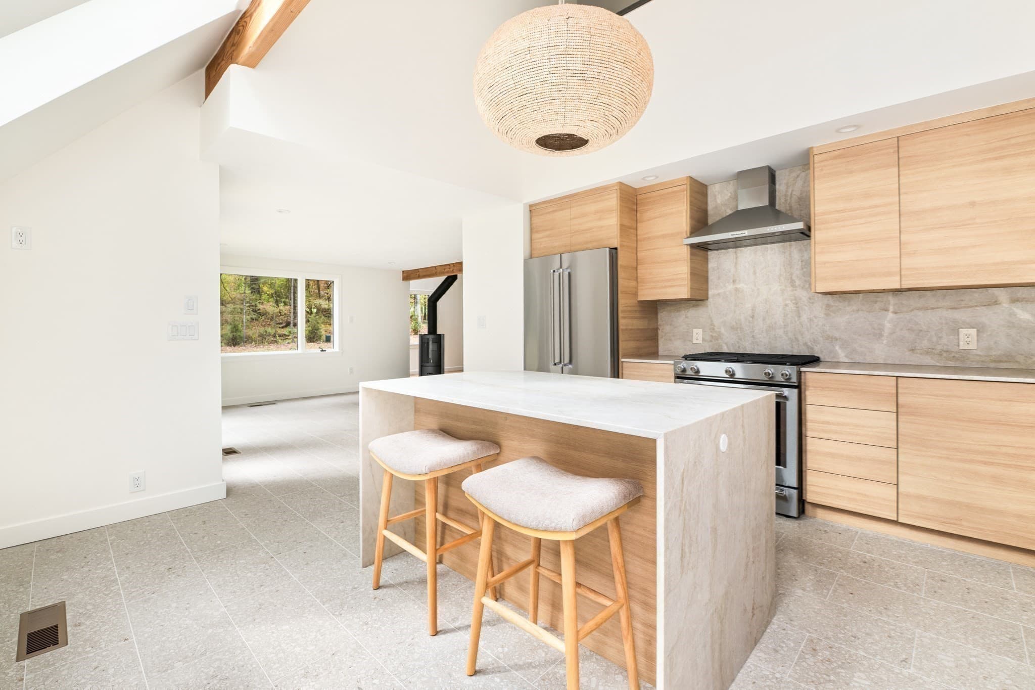 Single Family Residence at 10 Farm St, Dover MA 02030, photo 11 of 32