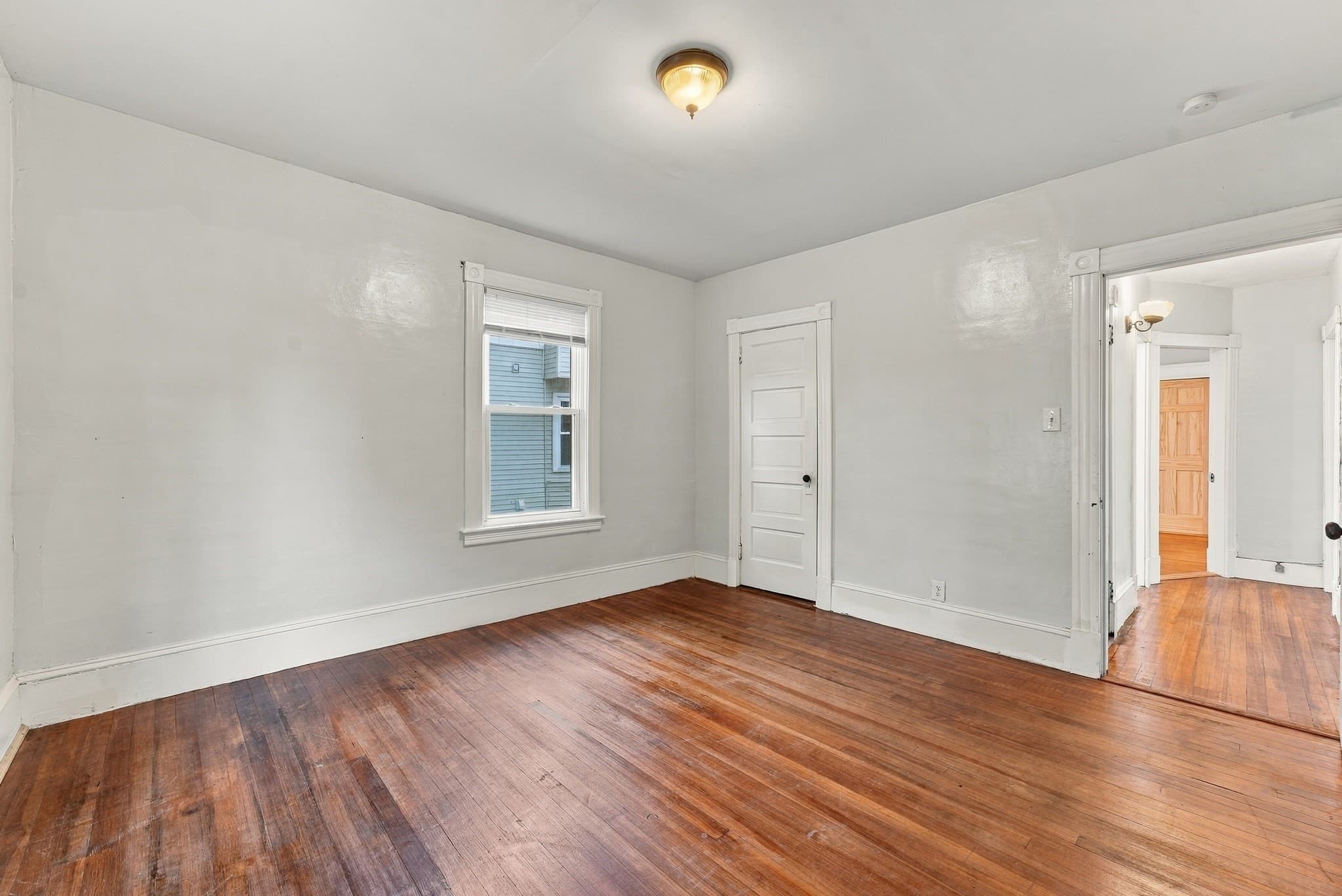3 Family at 190 Oak St, Springfield MA 01151, Springfield, photo 16 of 40
