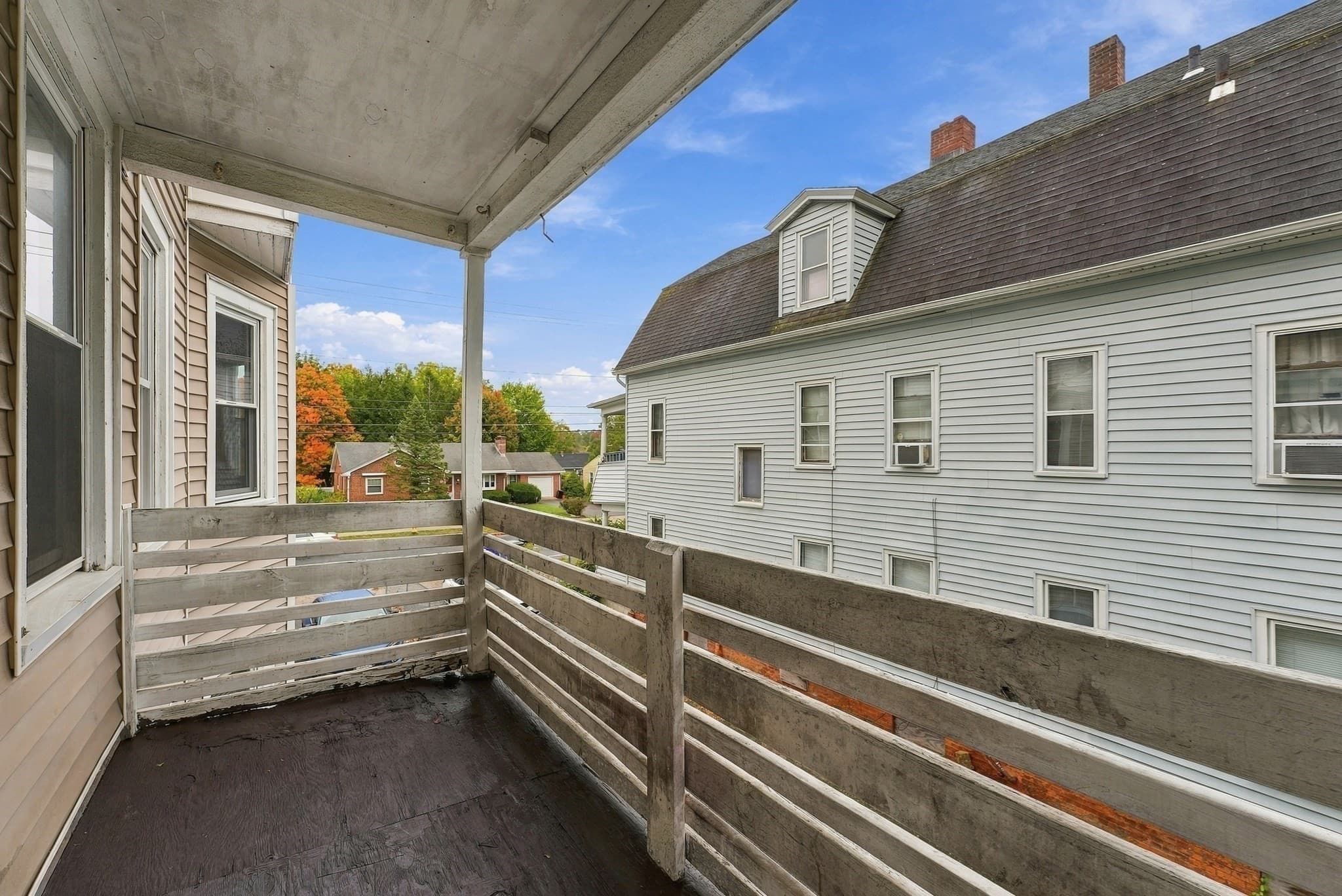 3 Family at 190 Oak St, Springfield MA 01151, Springfield, photo 30 of 40