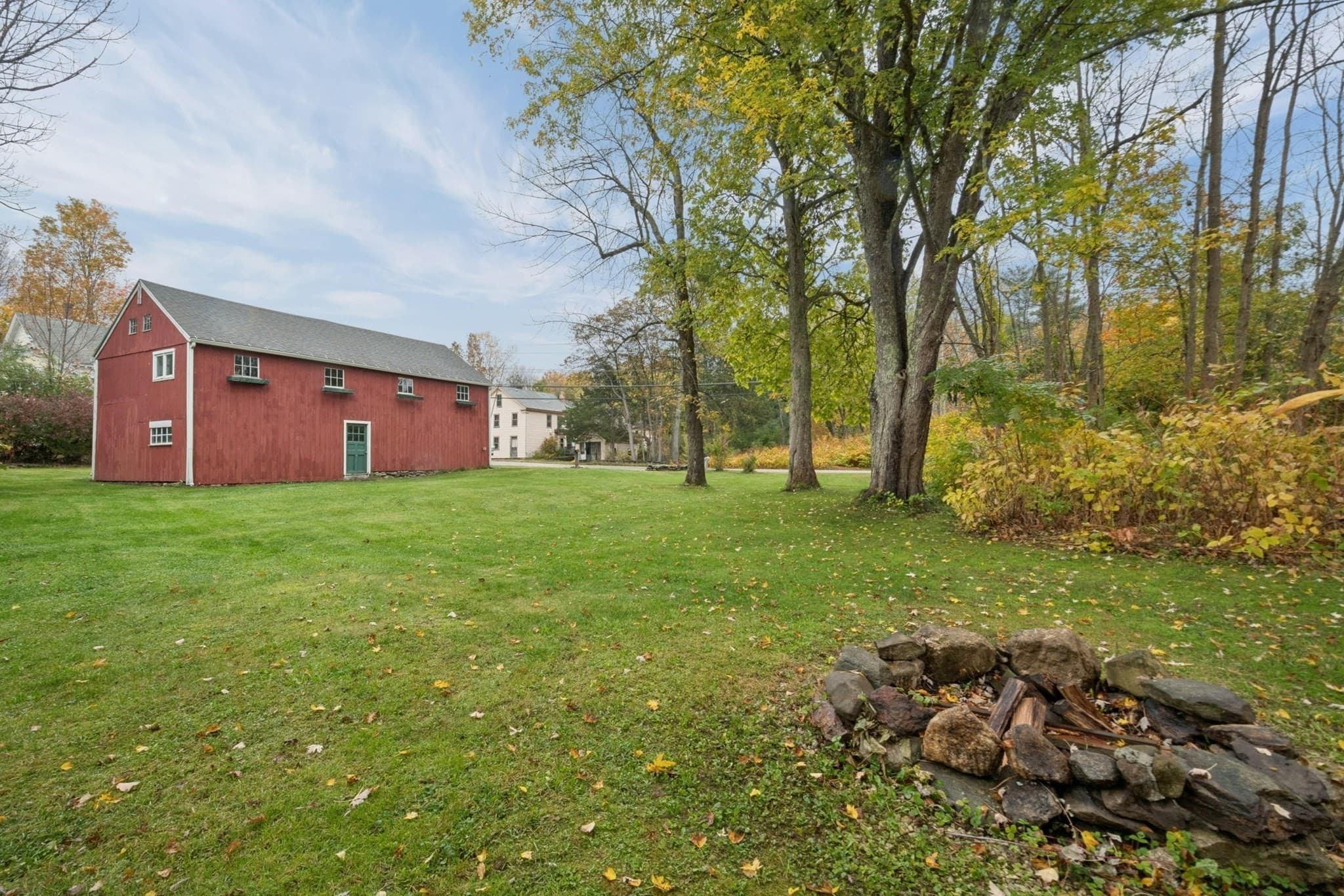 Single Family Residence at 146 South St, Barre MA 01005, photo 24 of 29
