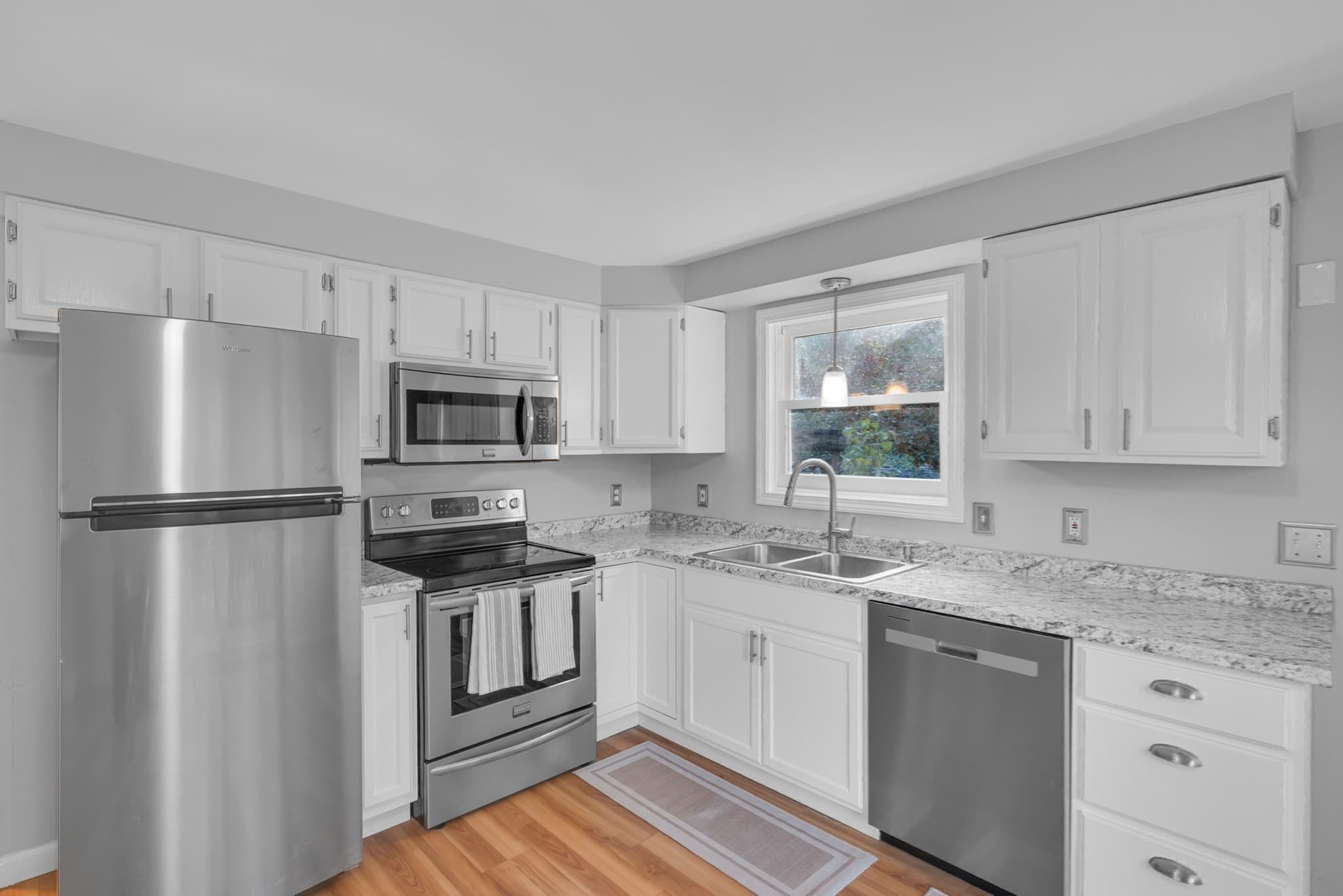 Condominium at 8 Pine Tree Ln # 8, Hubbardston MA 01452, Hubbardston, photo 16 of 31