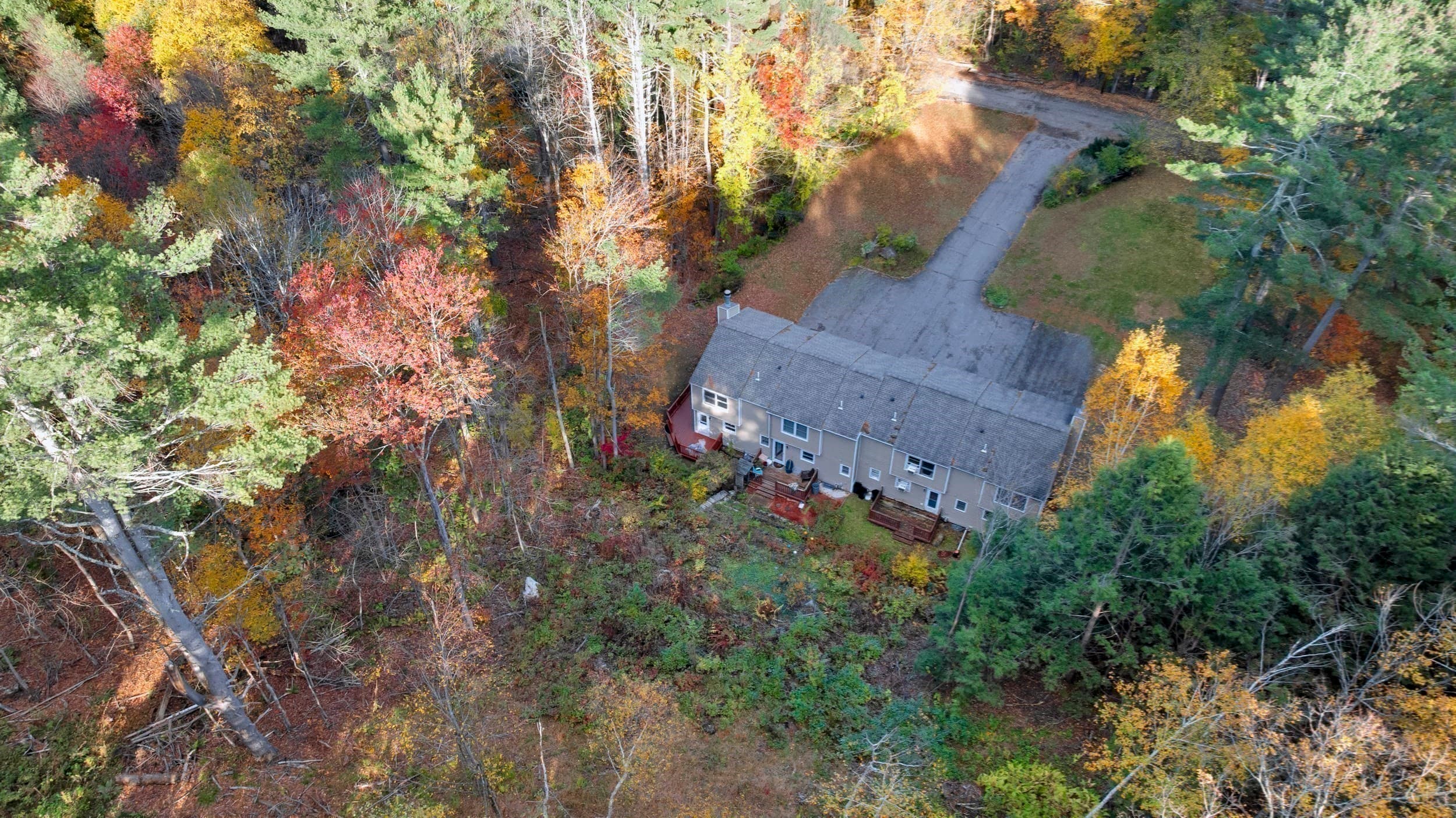 Condominium at 8 Pine Tree Ln # 8, Hubbardston MA 01452, Hubbardston, photo 10 of 31