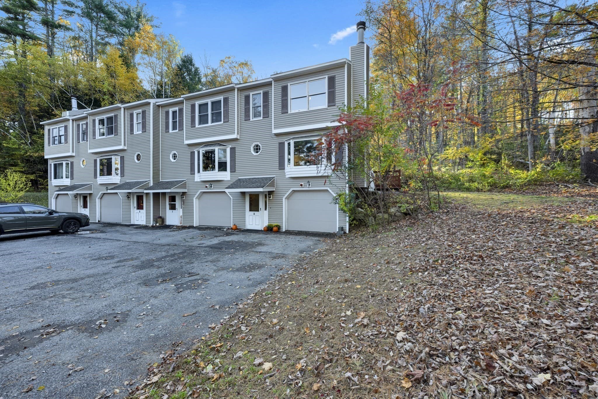 Condominium at 8 Pine Tree Ln # 8, Hubbardston MA 01452, Hubbardston, photo 4 of 31