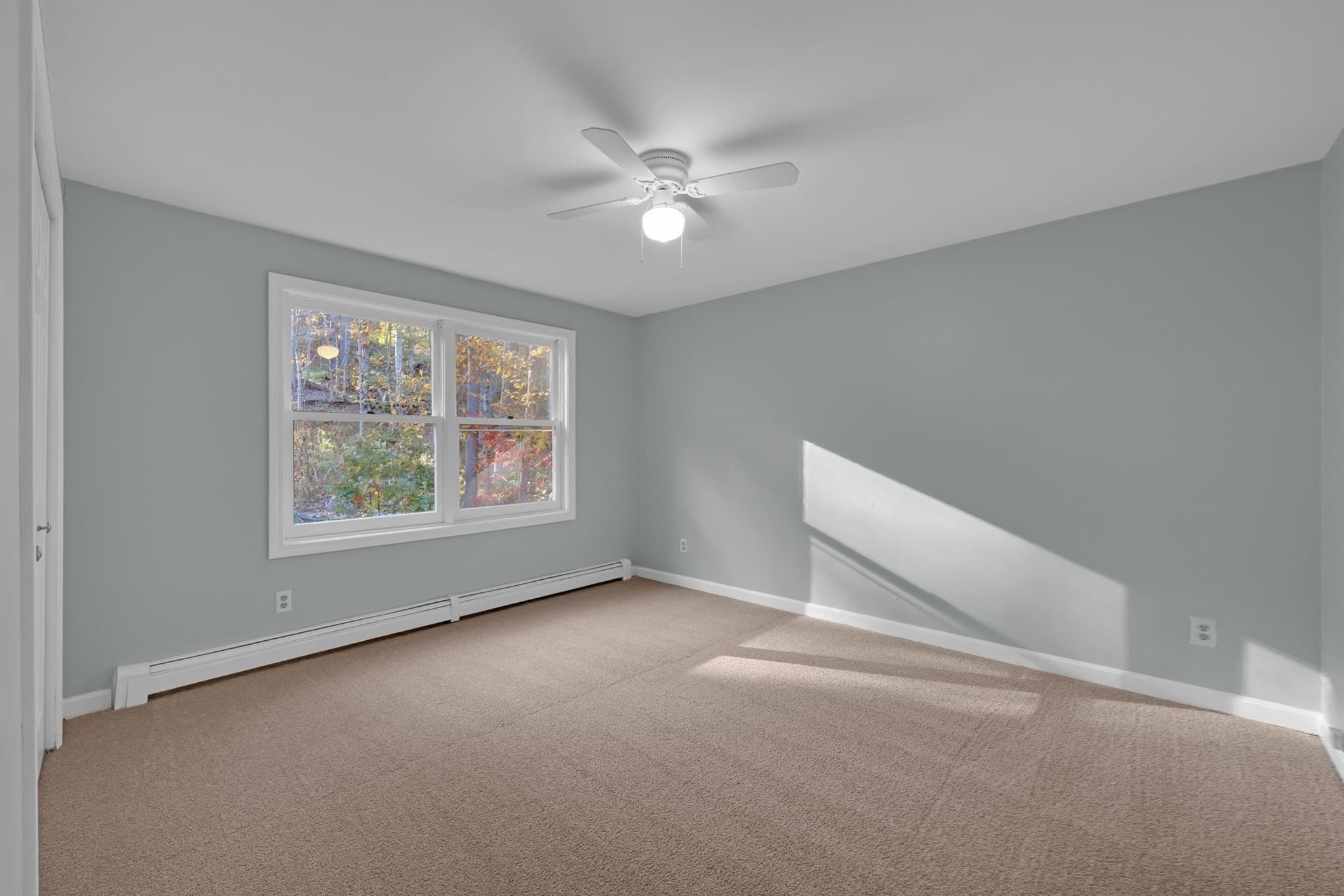 Condominium at 8 Pine Tree Ln # 8, Hubbardston MA 01452, Hubbardston, photo 25 of 31