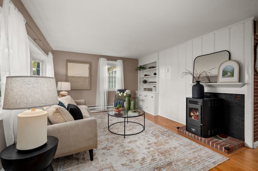 Single Family Residence at 4 Jane Rd, Methuen MA 01844, photo 12 of 35