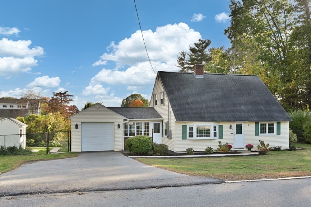Single Family Residence at 4 Jane Rd, Methuen MA 01844, photo 35 of 35