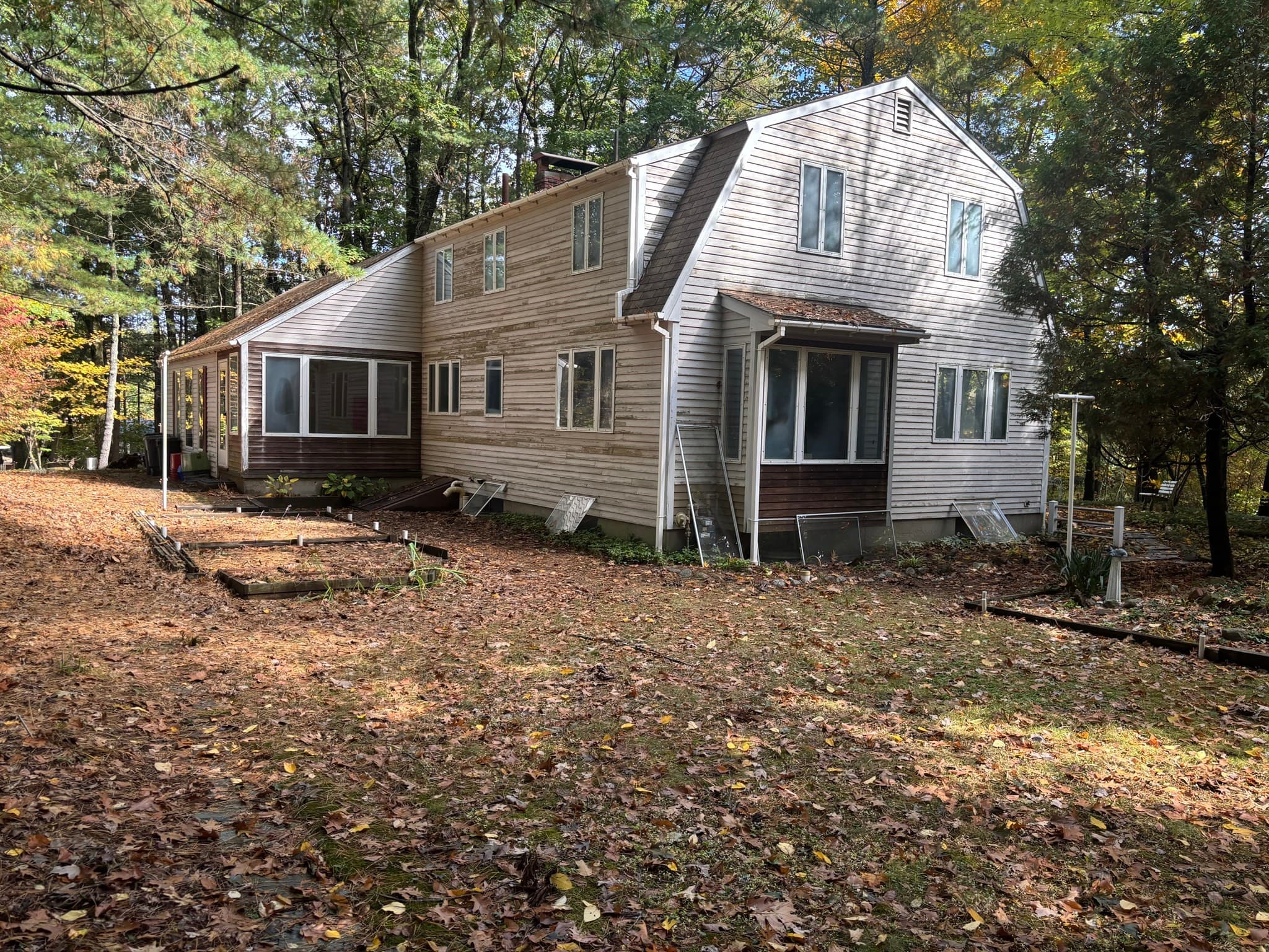 Single Family Residence at 107 School Street, Chelmsford MA 01824, photo 3 of 24