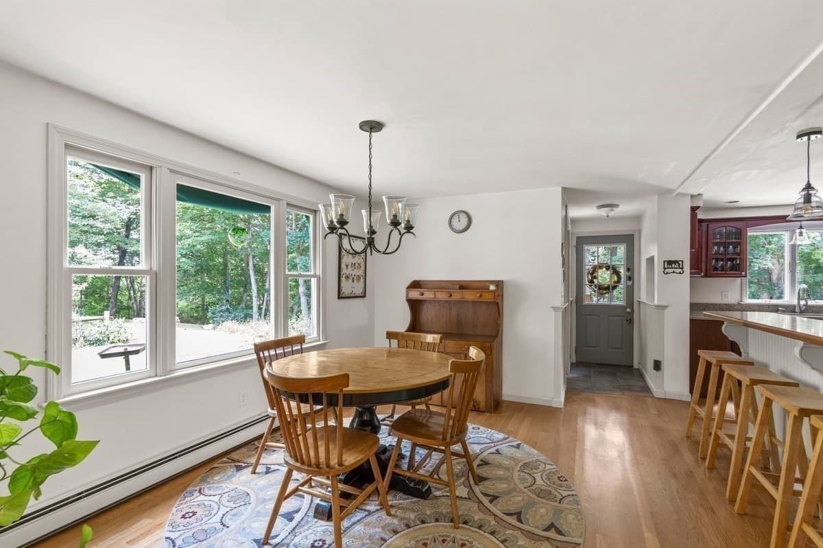 Single Family Residence at 865 Moraine St, Marshfield MA 02050, photo 12 of 42