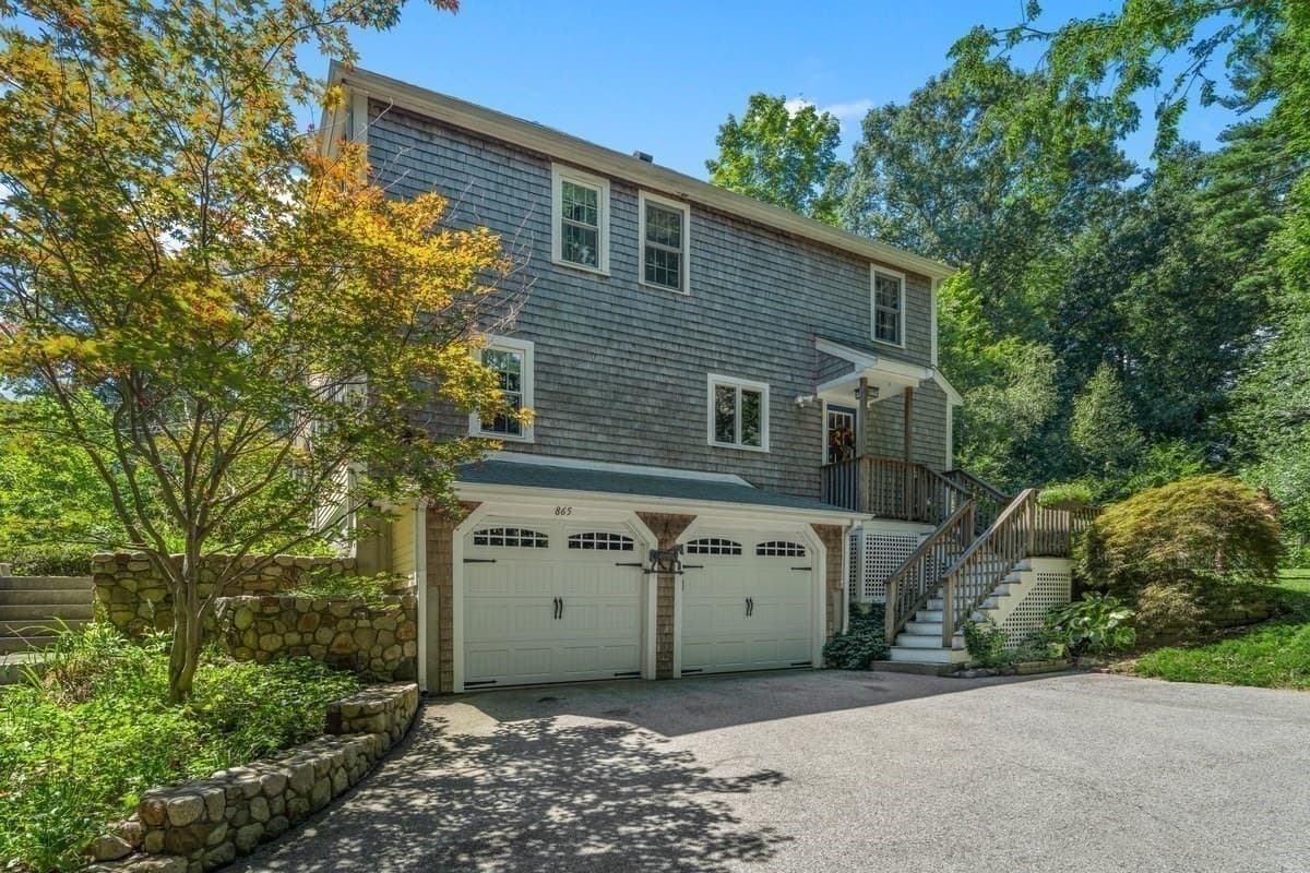 Single Family Residence at 865 Moraine St, Marshfield MA 02050, photo 33 of 42
