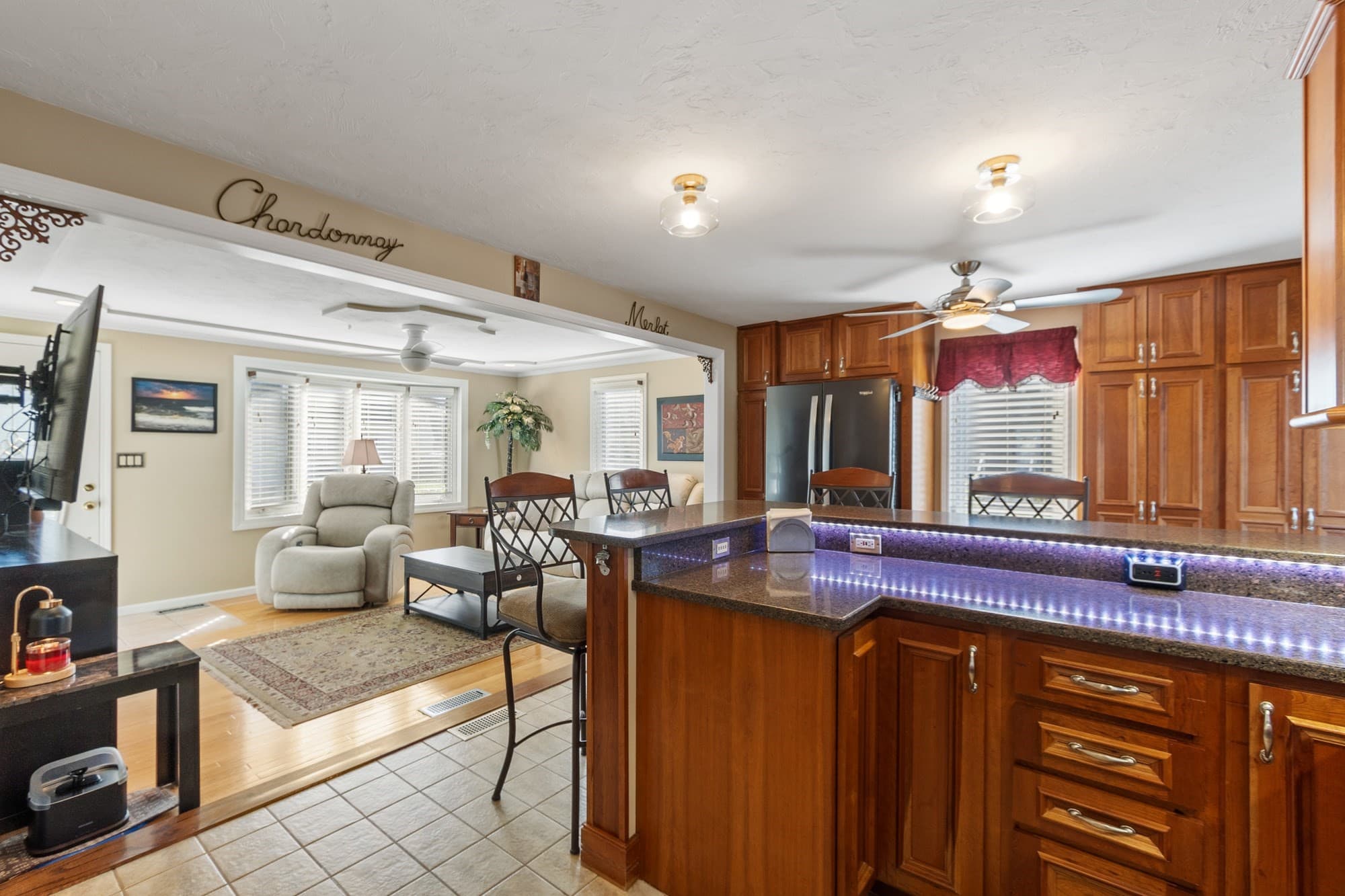 Single Family Residence at 10 Water St, Dracut MA 01846, photo 9 of 37