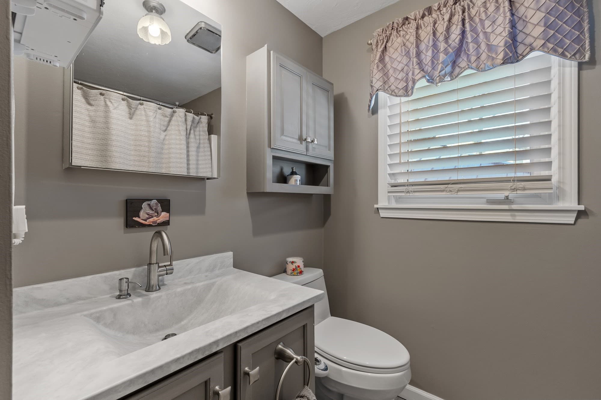 Single Family Residence at 10 Water St, Dracut MA 01846, photo 25 of 37