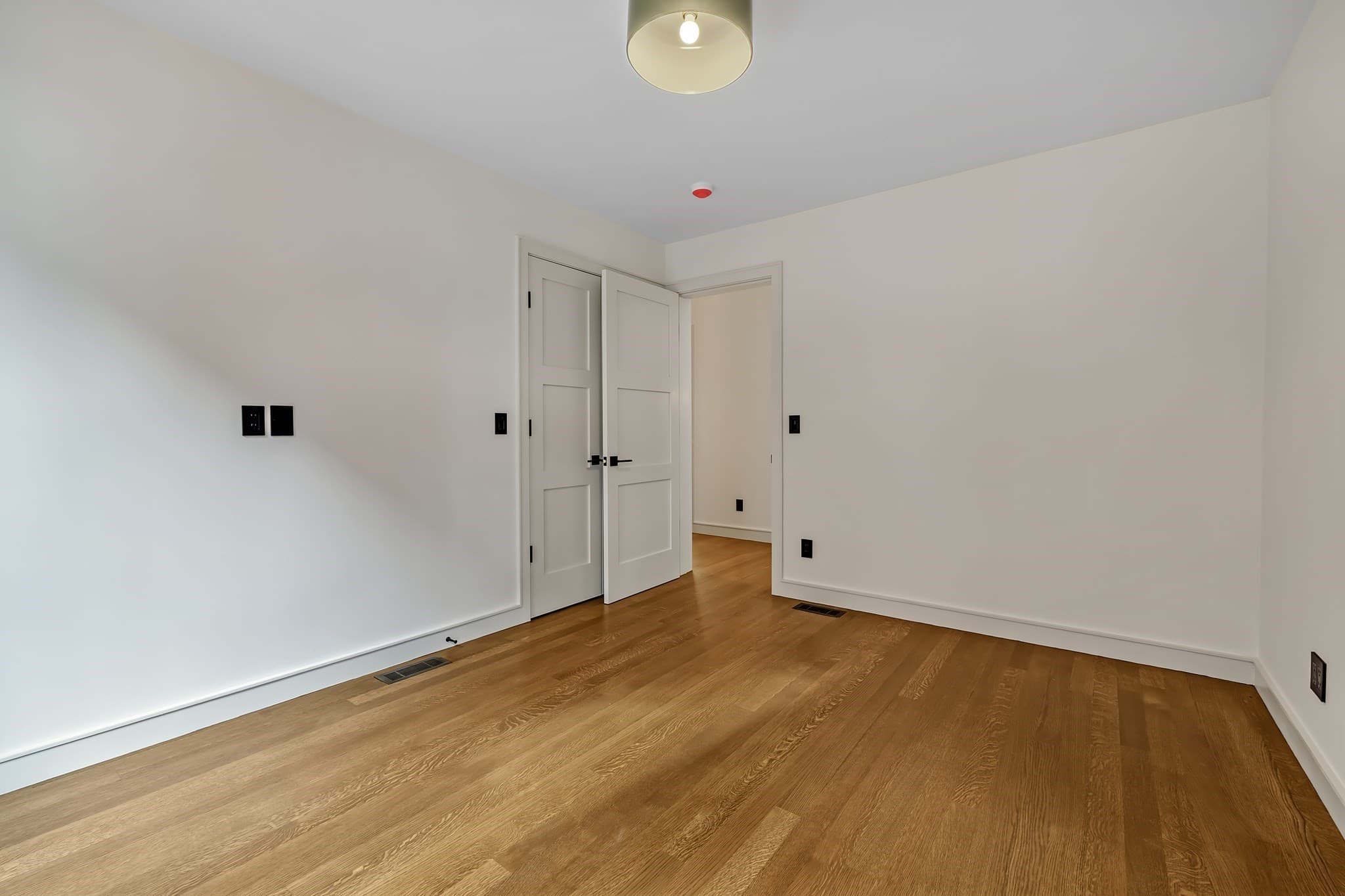 Single Family Residence at 6 Holworthy Terrace # 6, Cambridge MA 02138, Cambridge, photo 20 of 36