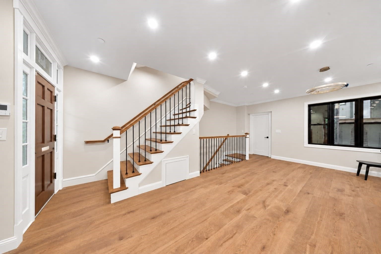 Single Family Residence at 20-21 Shawmut St, Boston MA 02116, photo 2 of 37