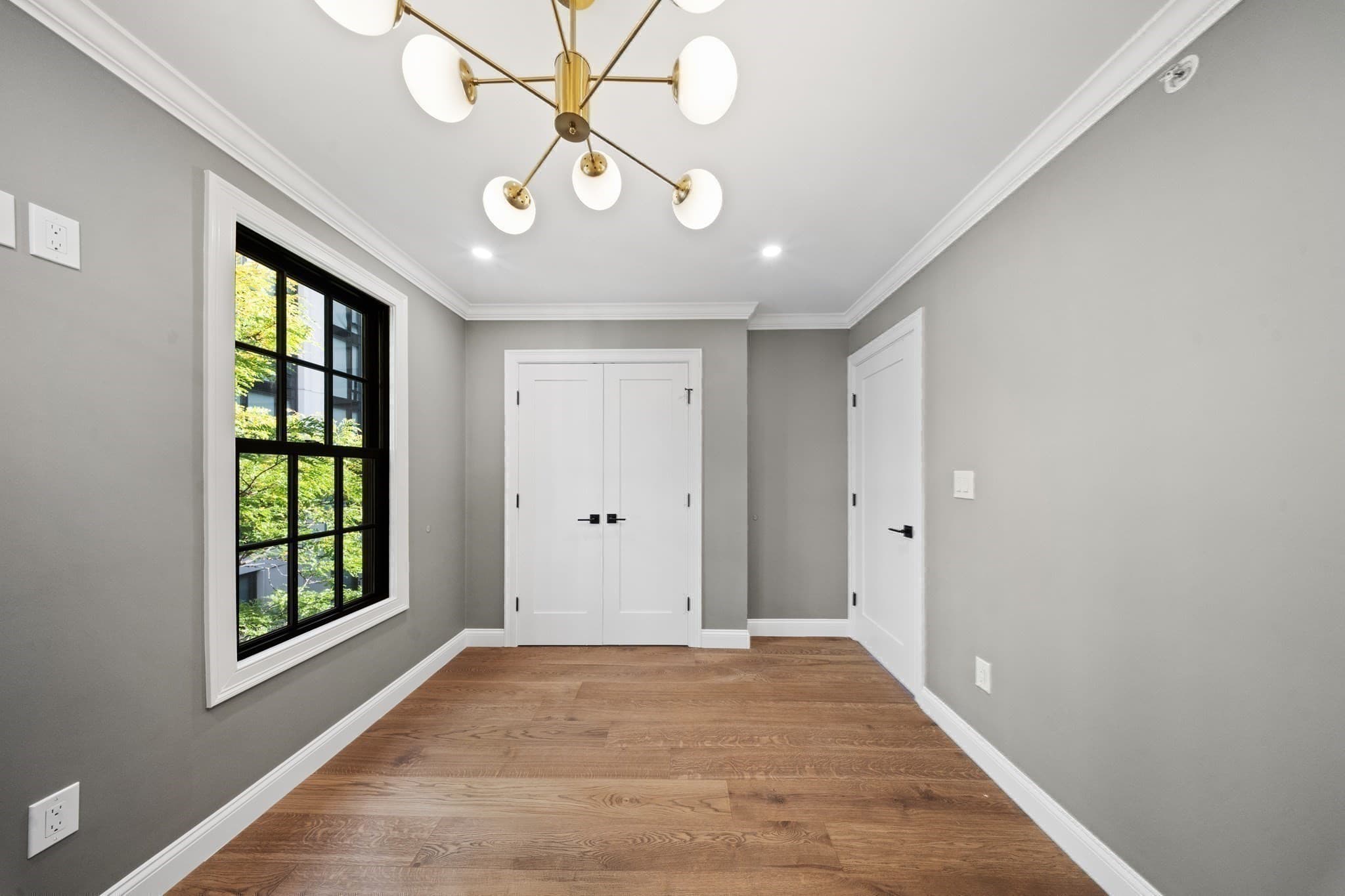 Single Family Residence at 20-21 Shawmut St, Boston MA 02116, photo 29 of 37