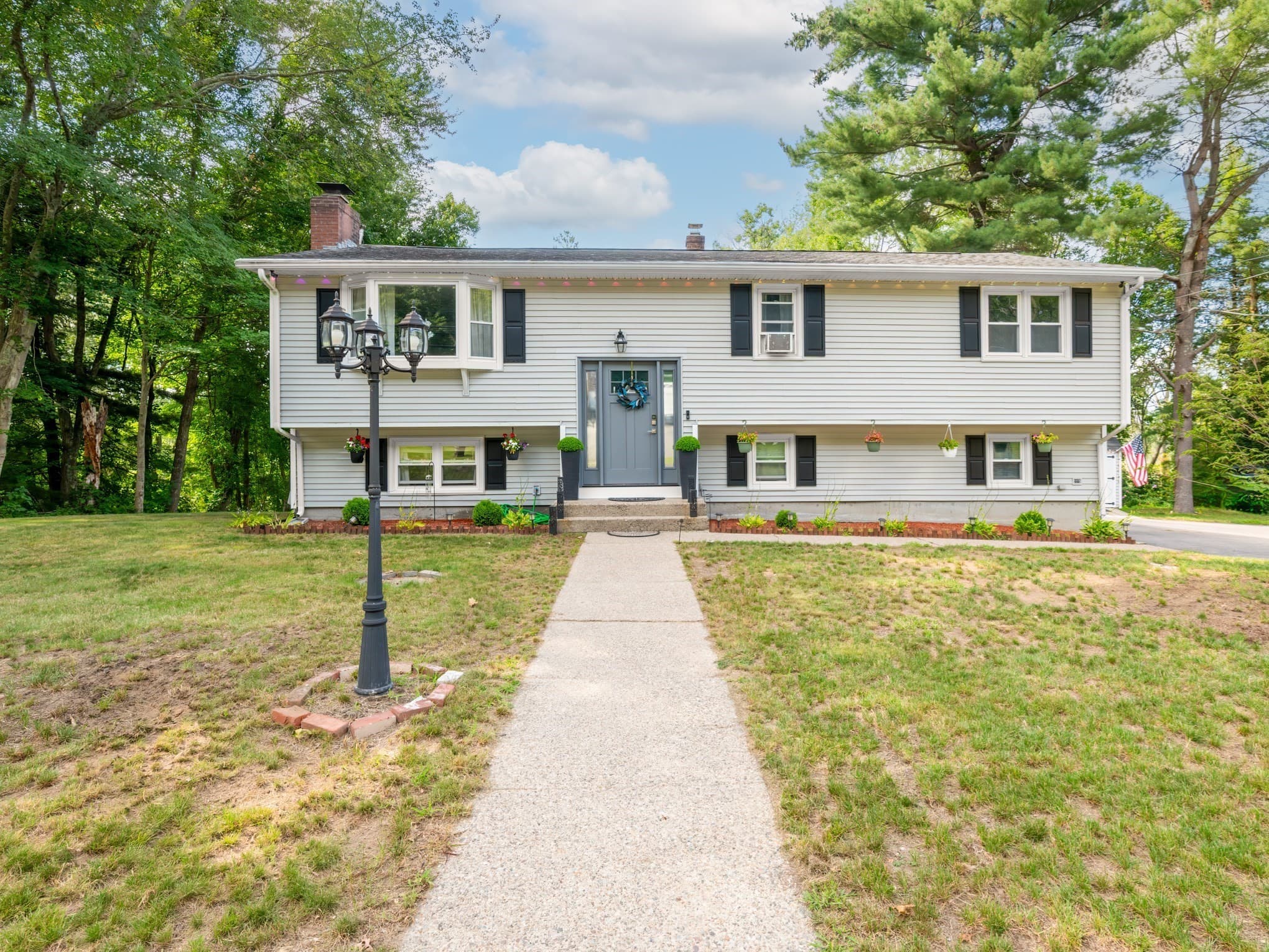 199 Greenville, North Smithfield RI 02896