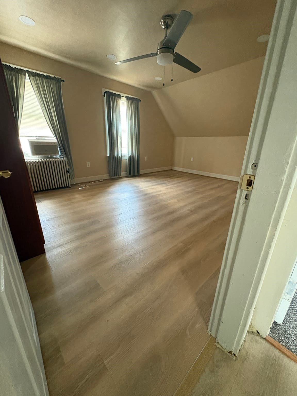 Single Family Residence at 1088 Bridge St, Lowell MA 01850, photo 9 of 12